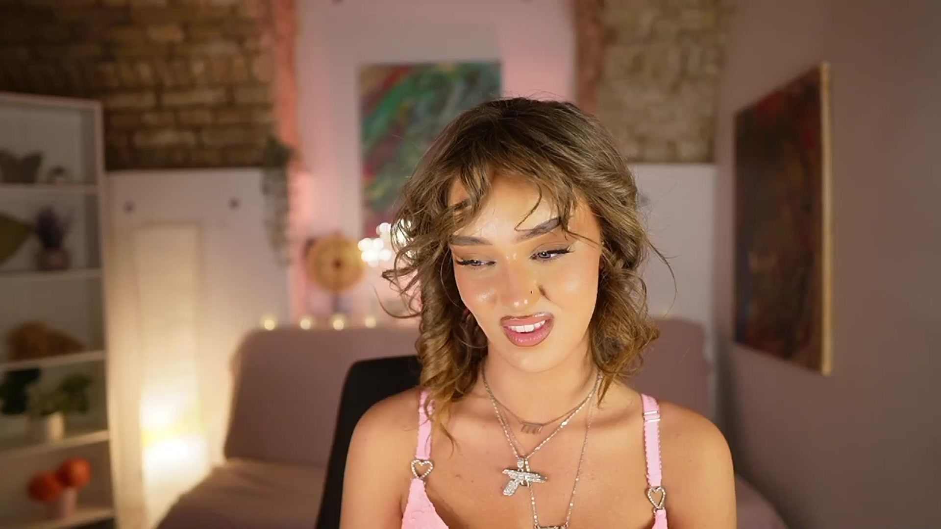 Gallery image thumbnail from Clara_Mia's myfreecams stream on, 02/27/2025, 23:12 image 12 of 20