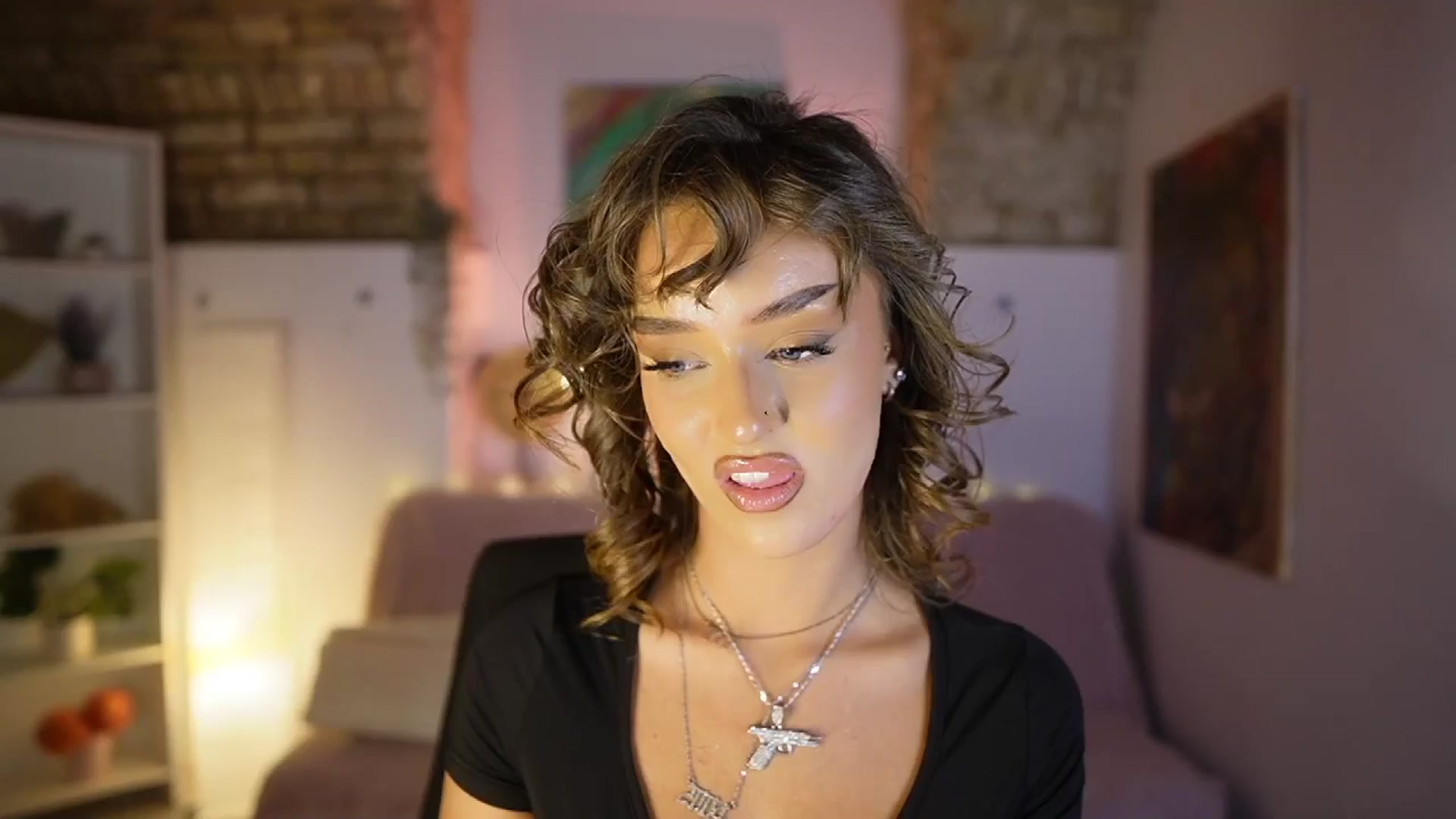 Gallery image thumbnail from Clara_Mia's myfreecams stream on, 03/02/2025, 01:42 image 3 of 20