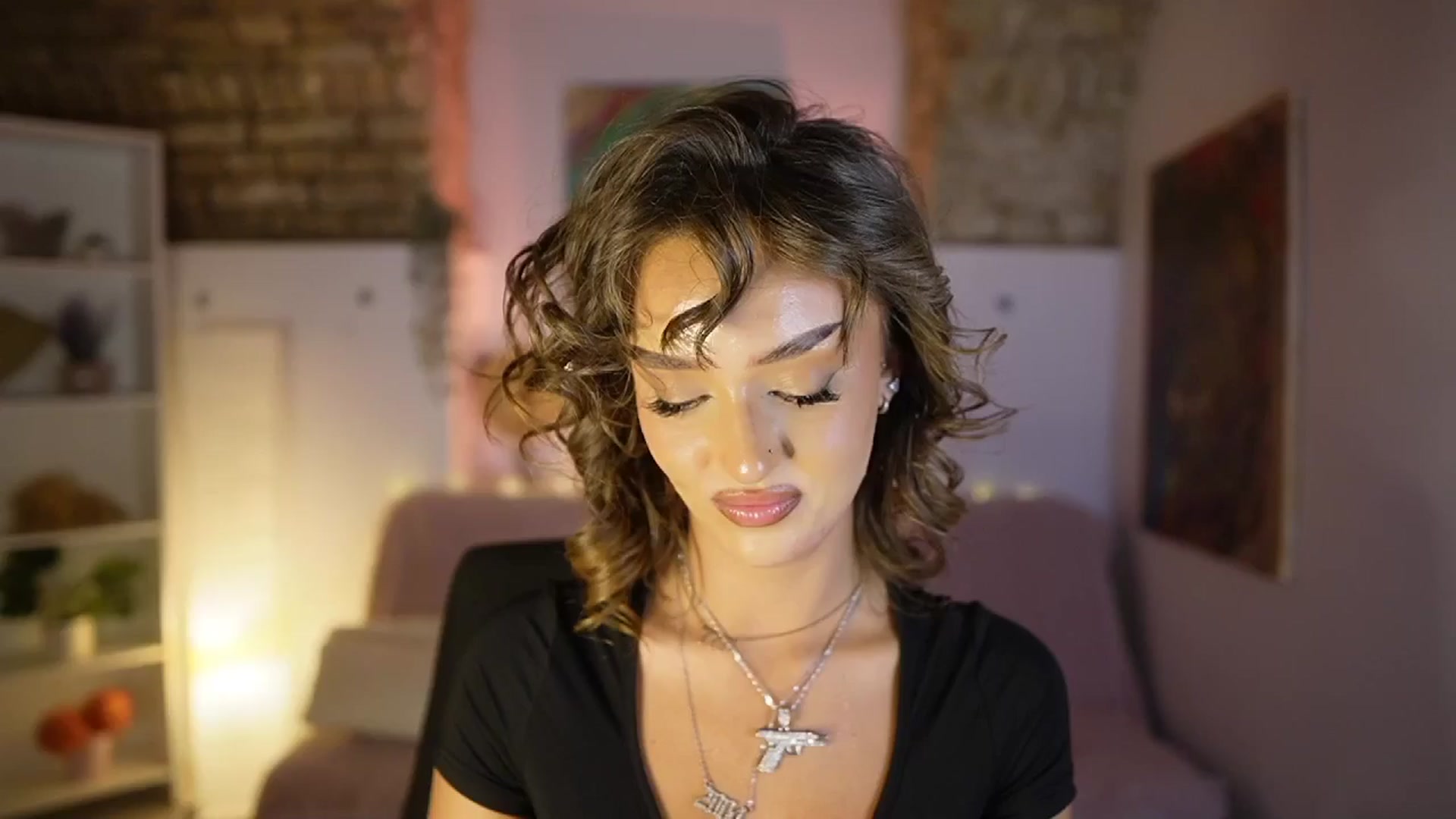 Gallery image thumbnail from Clara_Mia's myfreecams stream on, 03/02/2025, 01:42 image 12 of 20