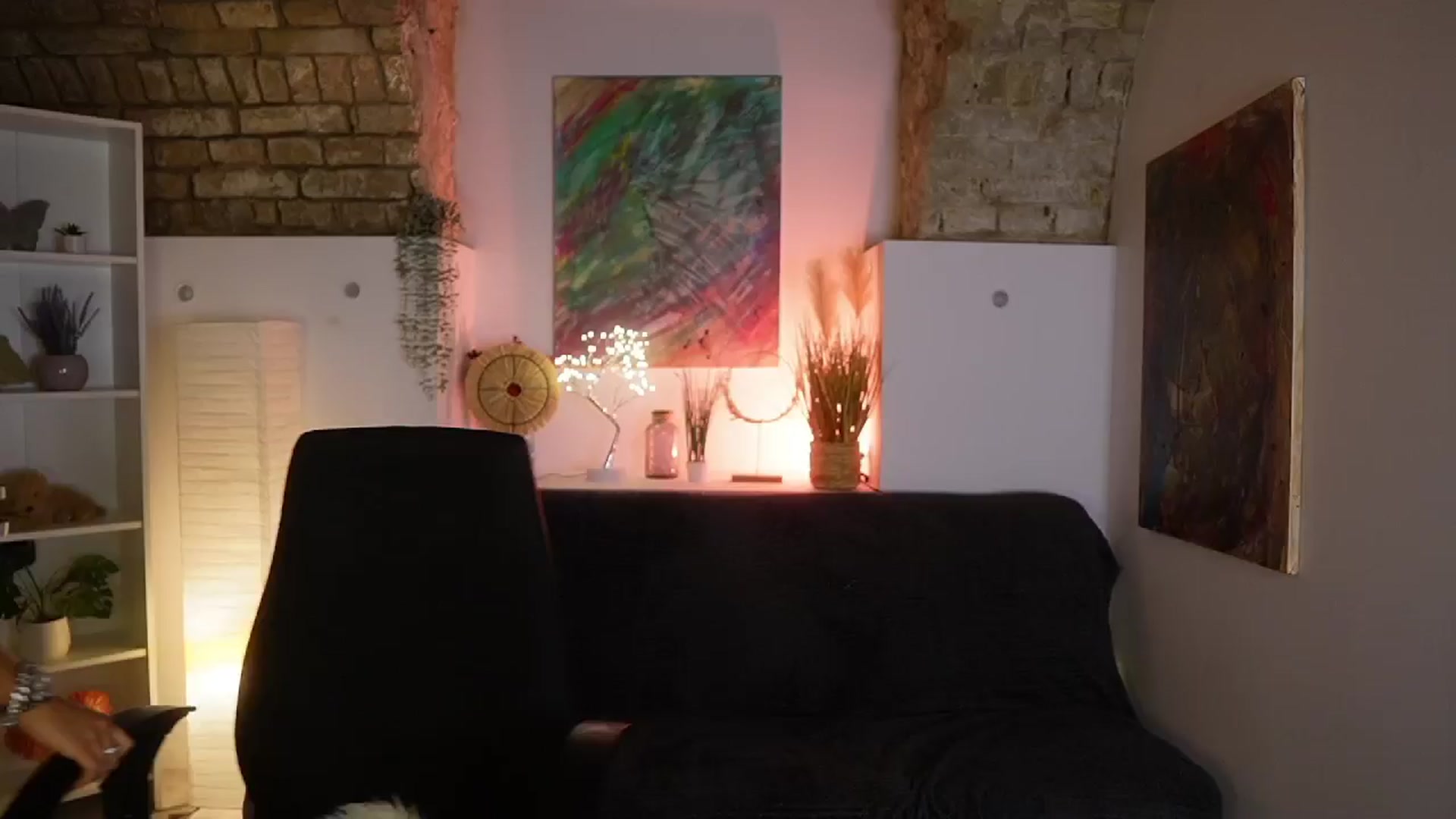 Gallery image thumbnail from Clara_Mia's myfreecams stream on, 03/15/2025, 22:00 image 8 of 20
