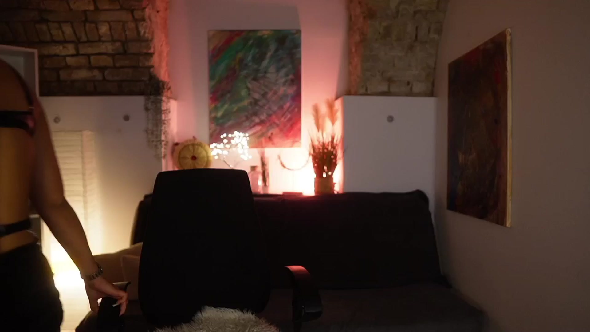 Gallery image thumbnail from Clara_Mia's myfreecams stream on, 03/22/2025, 20:09 image 8 of 20