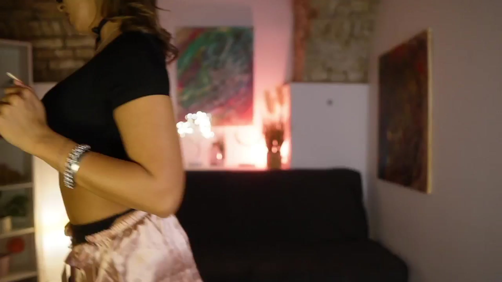 Gallery image thumbnail from Clara_Mia's myfreecams stream on, 03/24/2025, 20:25 image 6 of 20