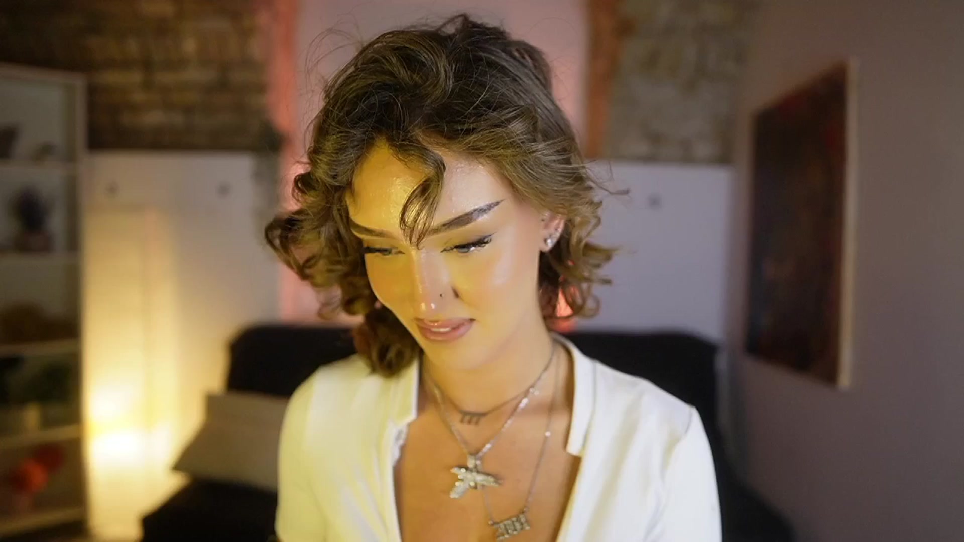 Gallery image thumbnail from Clara_Mia's myfreecams stream on, 03/31/2025, 19:47 image 2 of 20