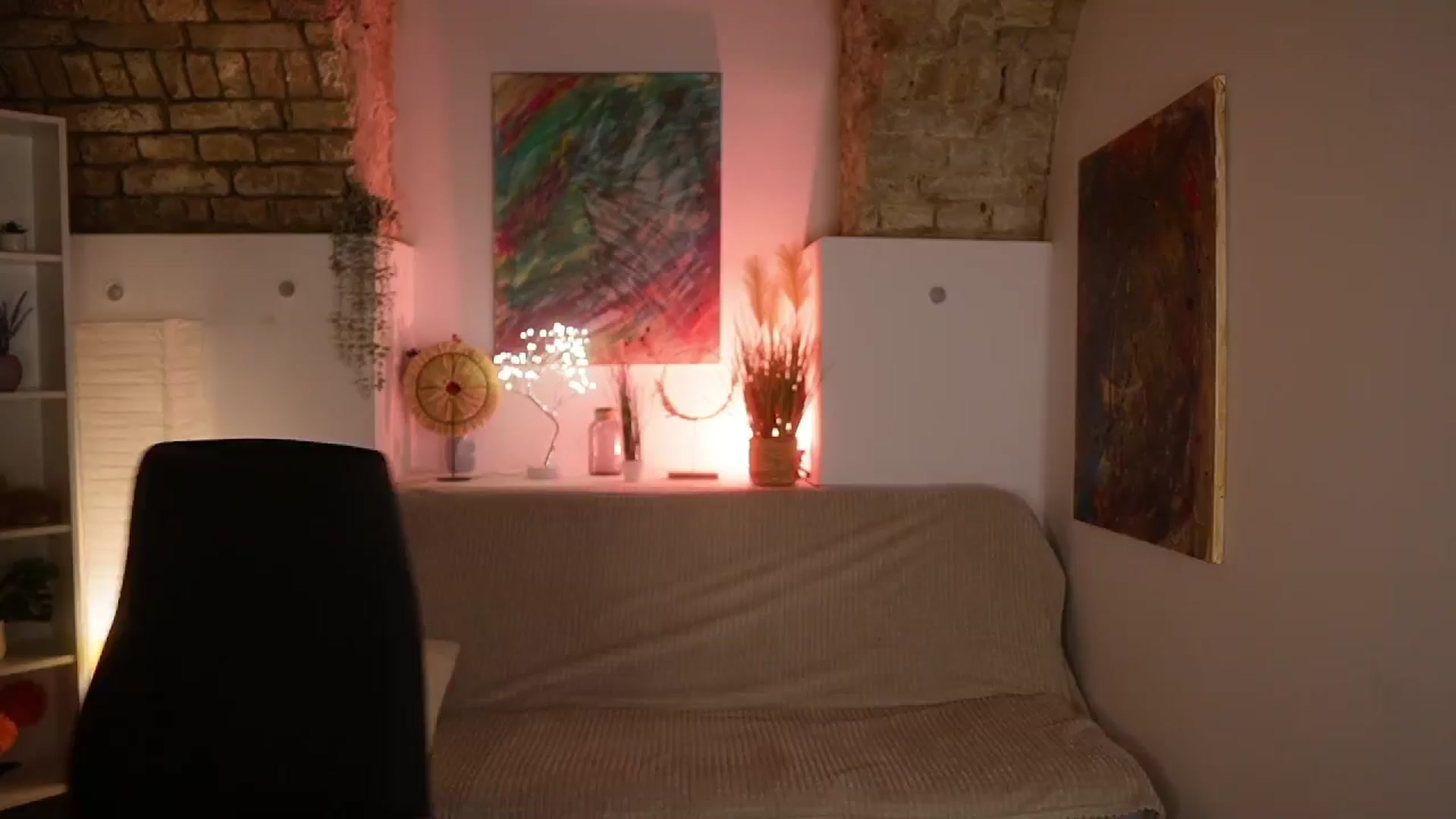 Gallery image thumbnail from Clara_Mia's myfreecams stream on, 04/01/2025, 23:53 image 1 of 20