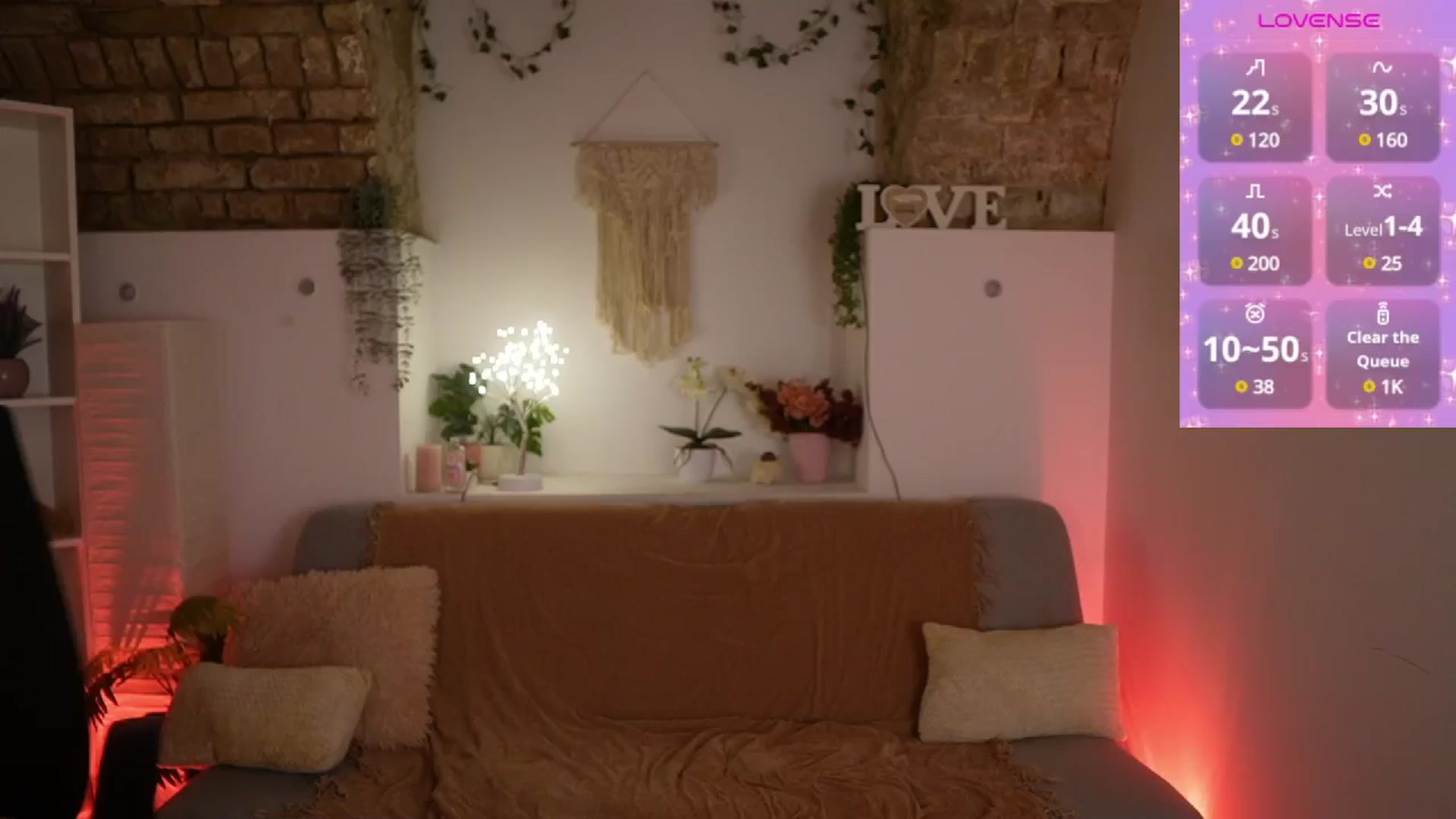 Gallery image thumbnail from Clara_Mia's myfreecams stream on, 05/11/2025, 22:16 image 9 of 20