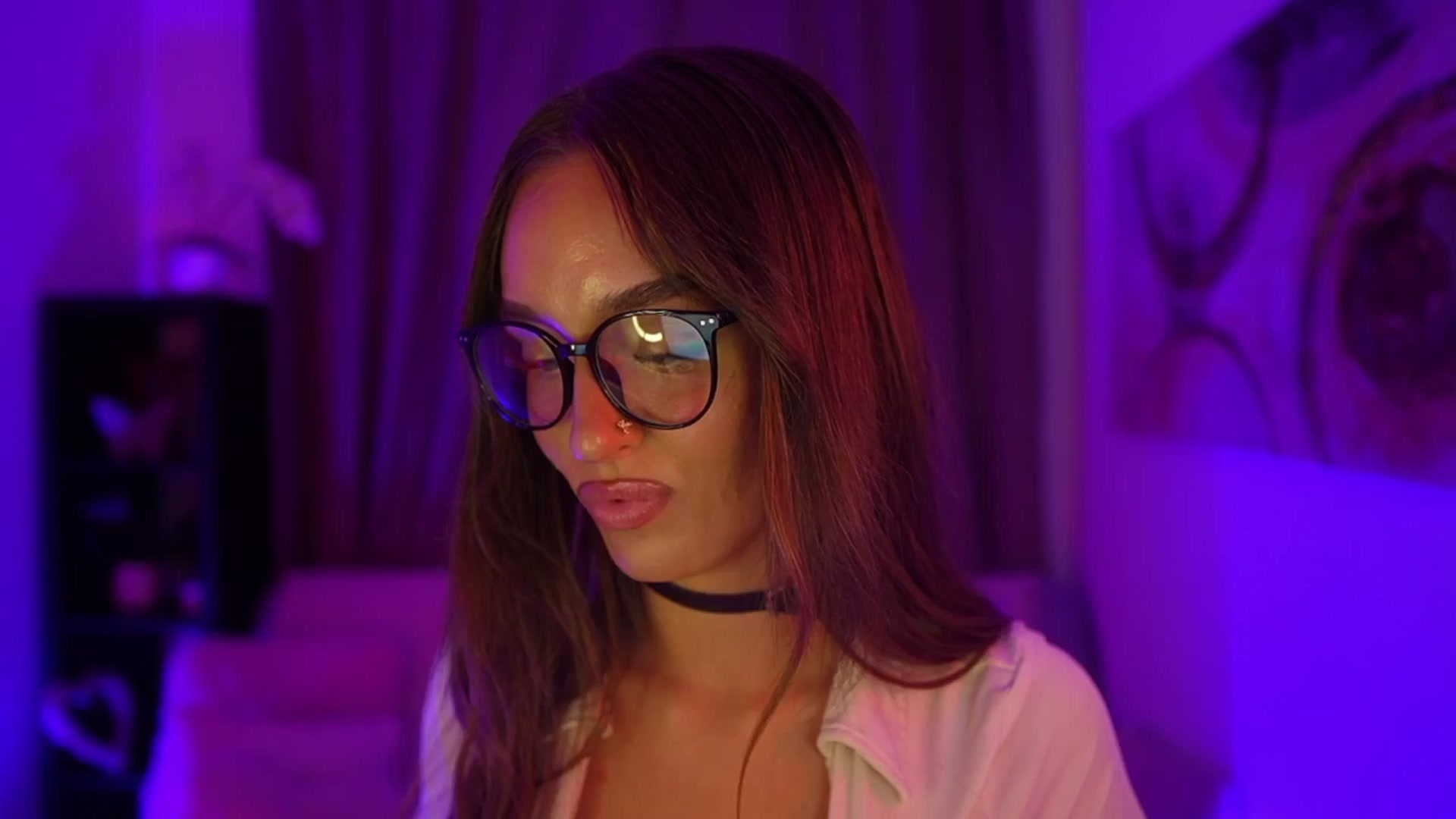 Gallery image thumbnail from Clara_Mia's myfreecams stream on, 09/11/2025, 19:29 image 7 of 20