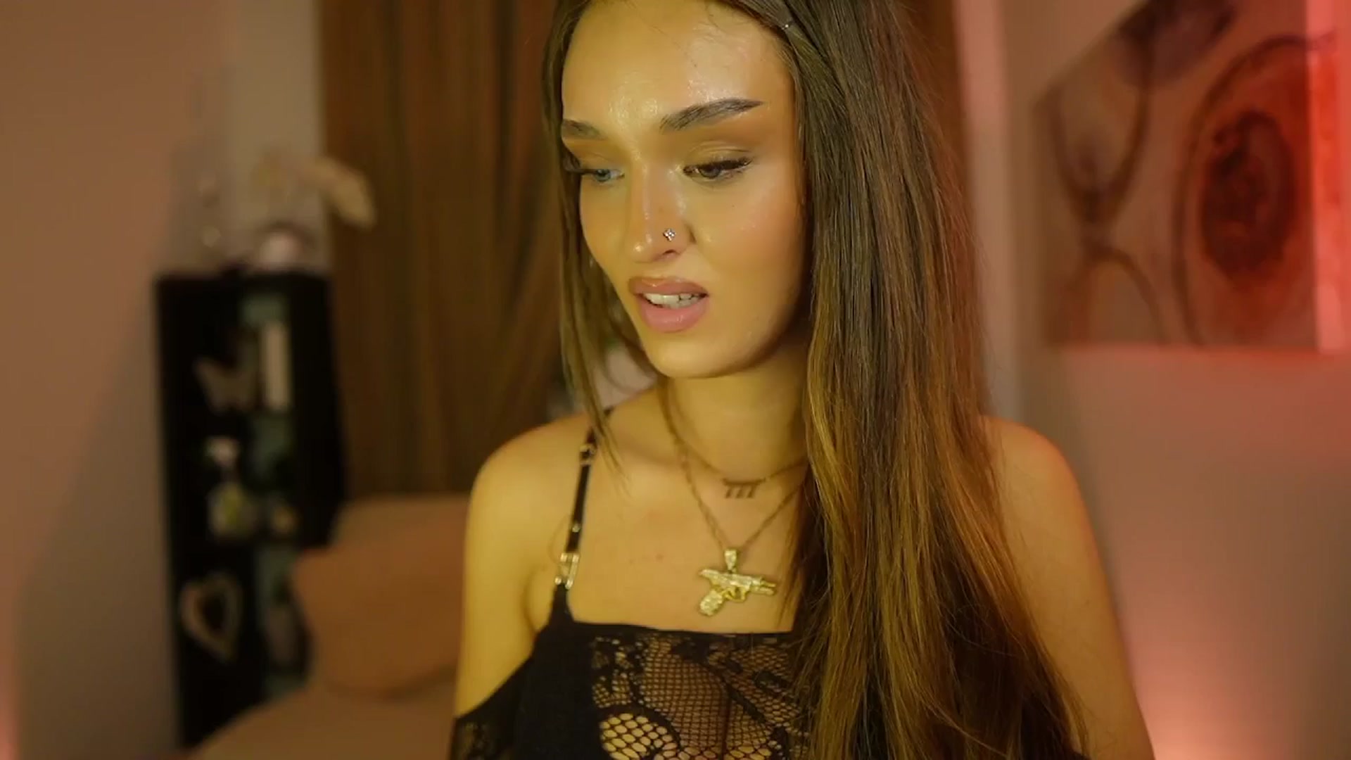 Gallery image thumbnail from Clara_Mia's myfreecams stream on, 09/25/2025, 20:08 image 7 of 20