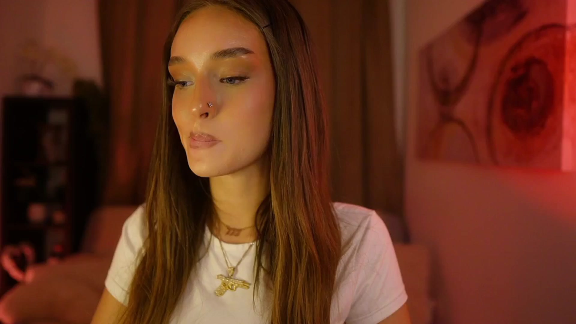 Gallery image thumbnail from Clara_Mia's myfreecams stream on, 09/28/2025, 22:02 image 18 of 20
