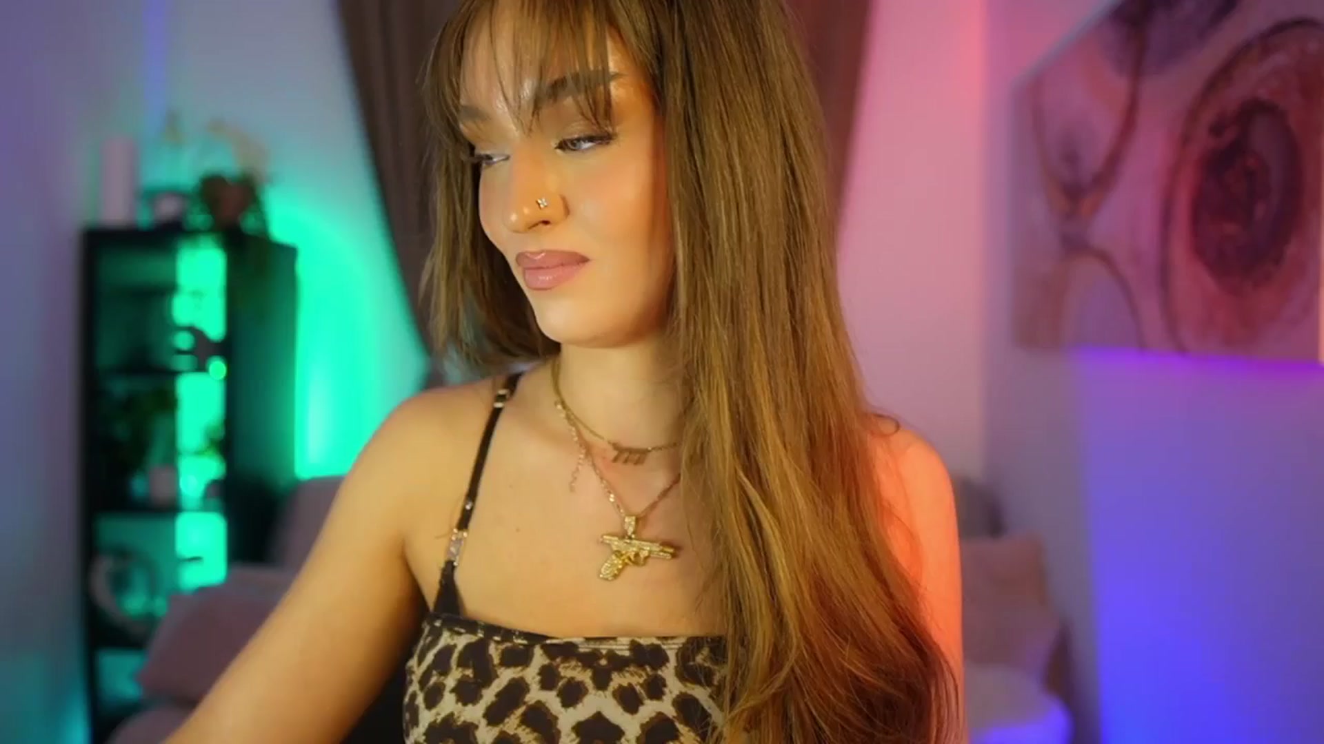 Gallery image thumbnail from Clara_Mia's myfreecams stream on, 10/08/2025, 19:07 image 1 of 20