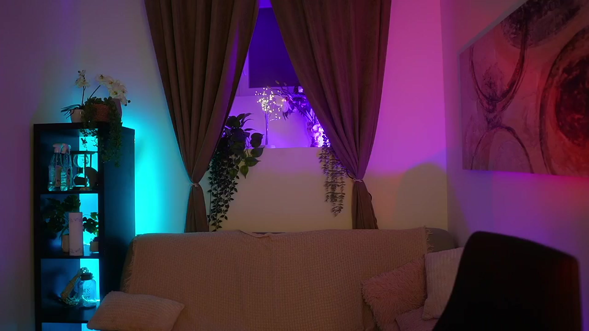 Gallery image thumbnail from Clara_Mia's myfreecams stream on, 11/02/2025, 21:46 image 17 of 20
