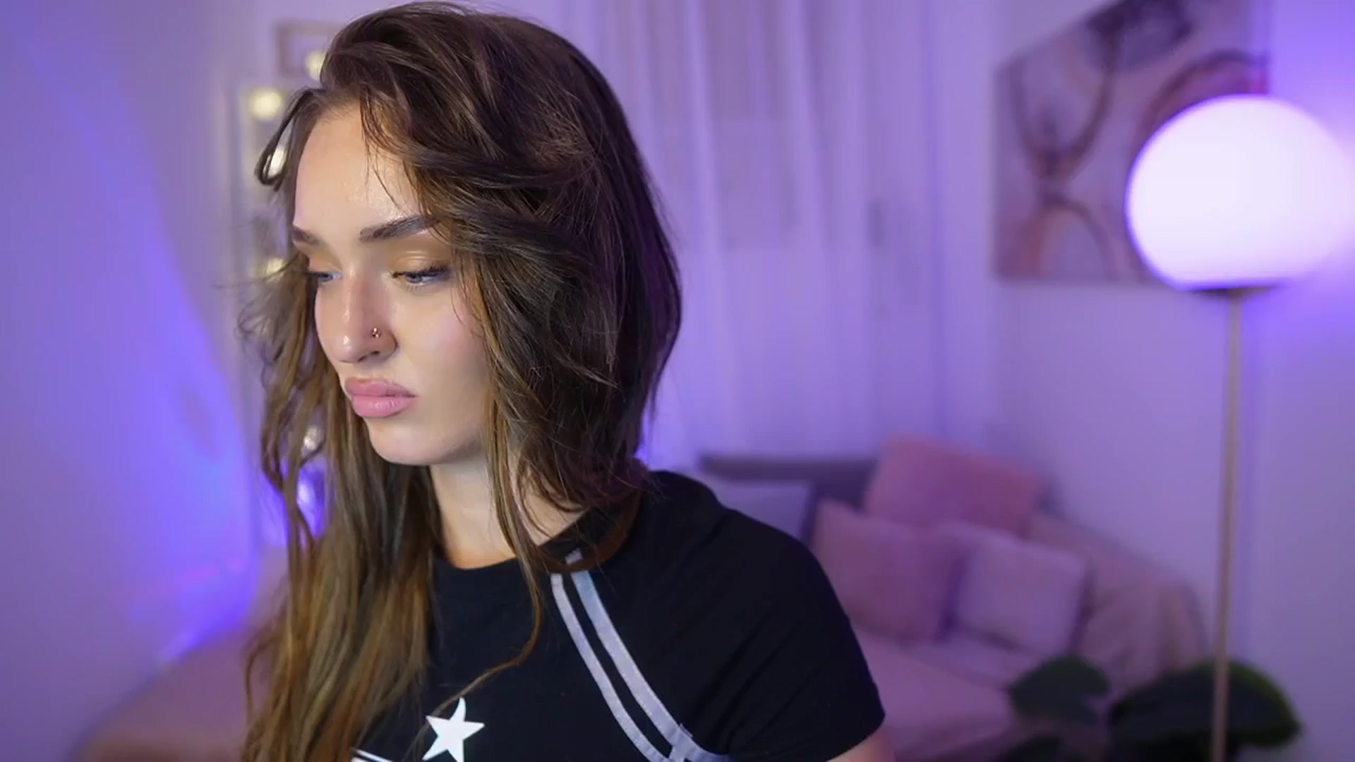 Gallery image thumbnail from Clara_Mia's myfreecams stream on, 11/21/2025, 22:19 image 13 of 20