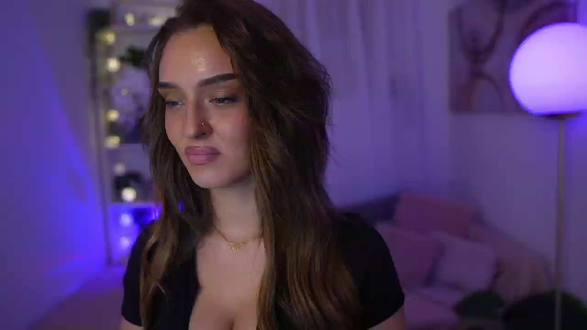 Gallery image thumbnail from Clara_Mia's myfreecams stream on, 11/22/2025, 23:55 image 18 of 20
