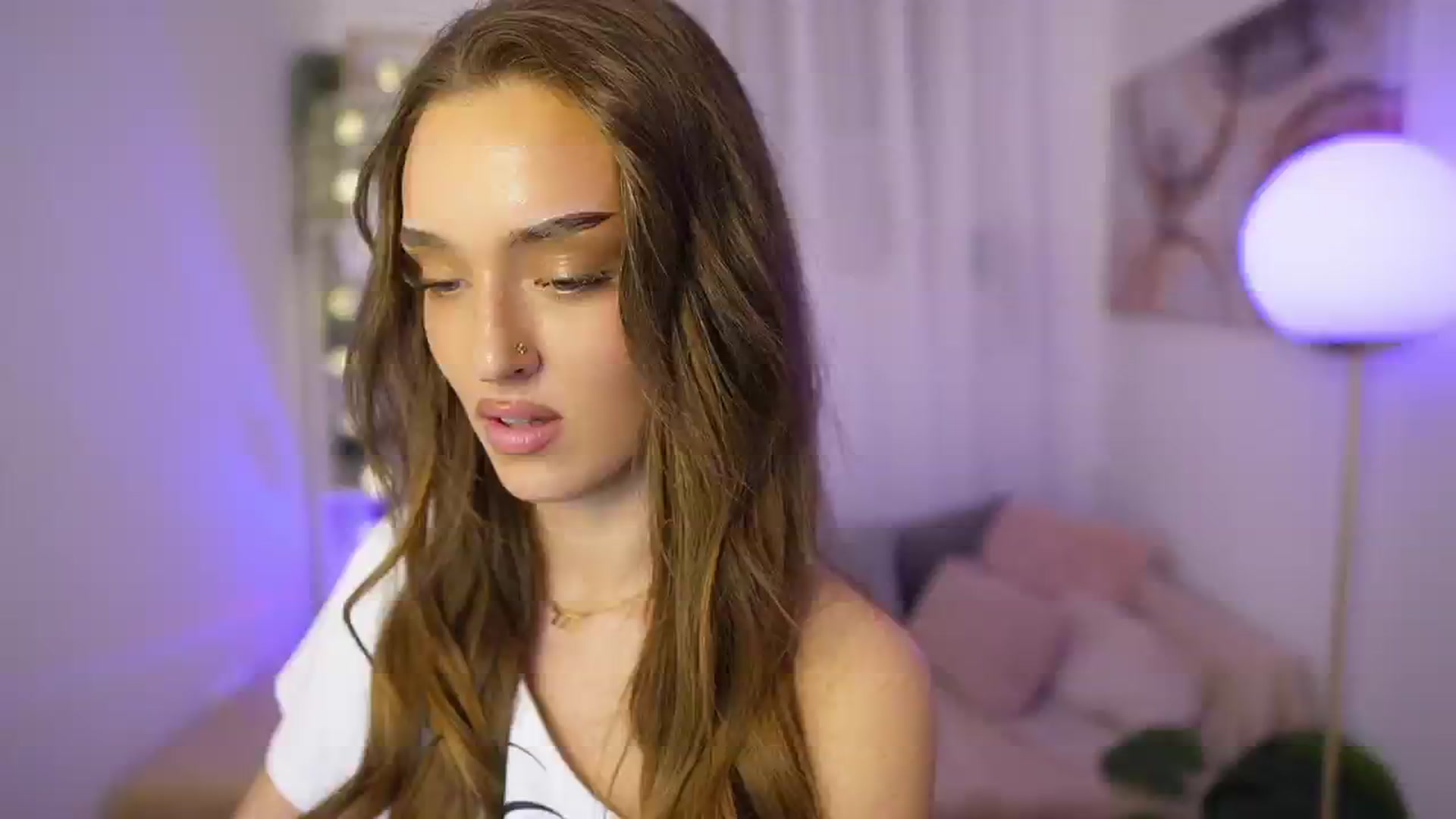 Gallery image thumbnail from Clara_Mia's myfreecams stream on, 11/24/2025, 01:49 image 11 of 20