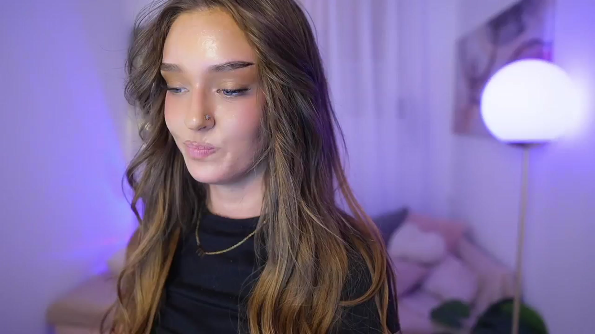 Gallery image thumbnail from Clara_Mia's myfreecams stream on, 11/30/2025, 21:36 image 4 of 20