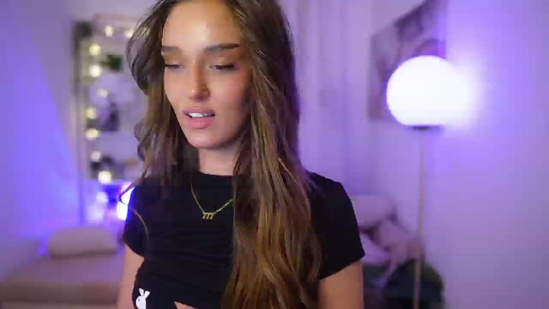 Gallery image thumbnail from Clara_Mia's myfreecams stream on, 12/01/2025, 03:12 image 11 of 20