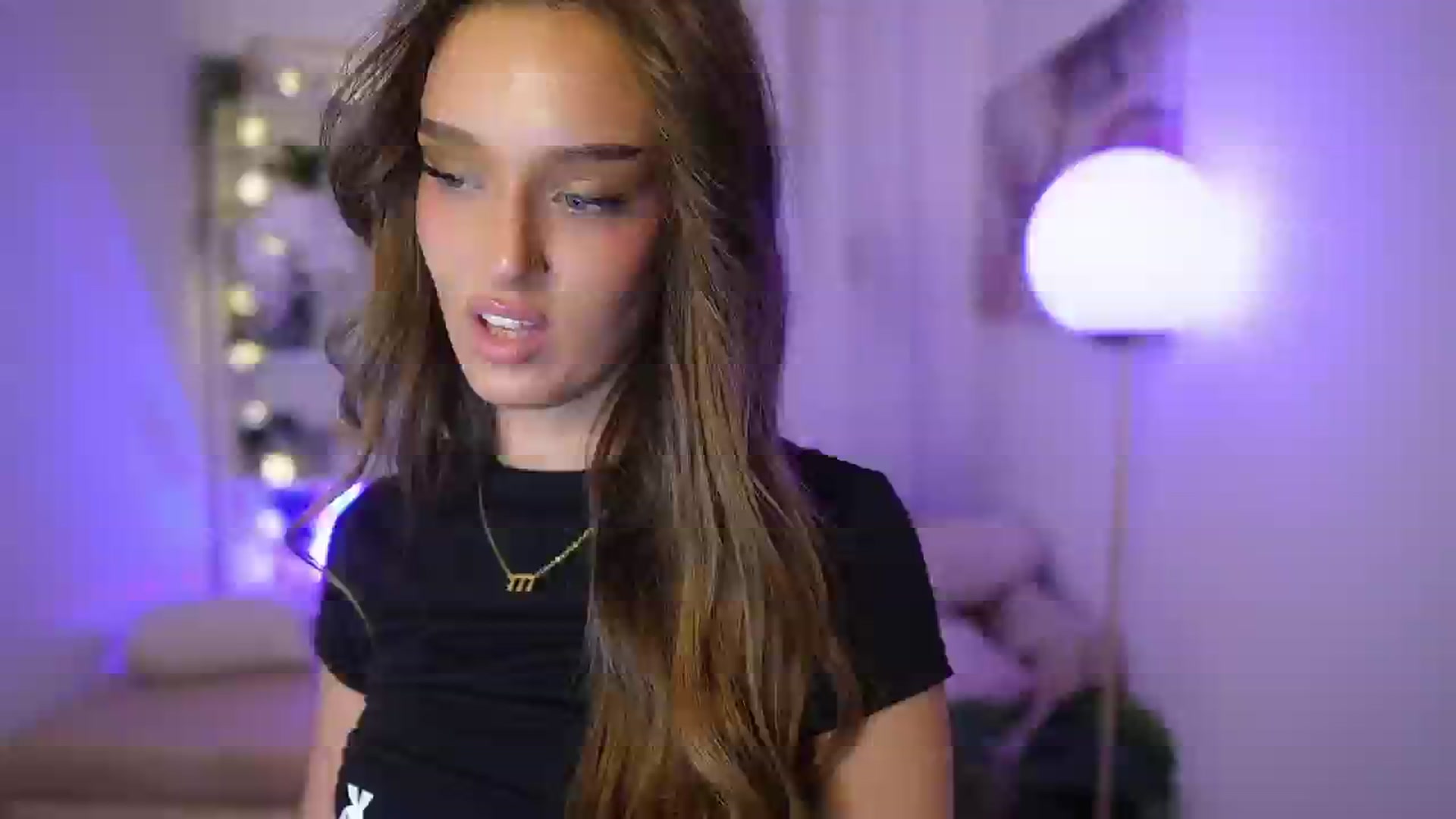 Gallery image thumbnail from Clara_Mia's myfreecams stream on, 12/01/2025, 03:12 image 12 of 20