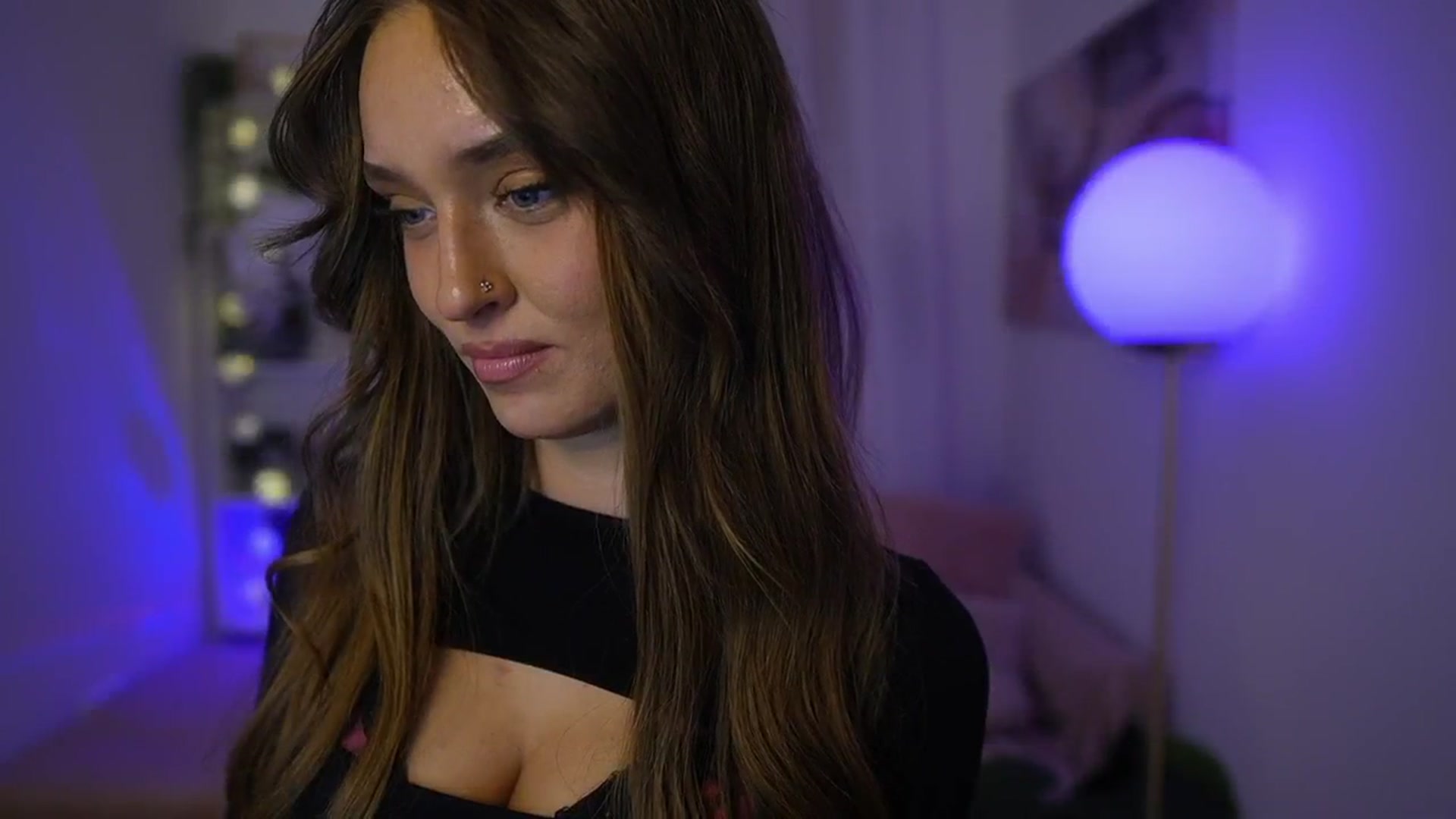 Gallery image thumbnail from Clara_Mia's myfreecams stream on, 12/02/2025, 02:13 image 3 of 20