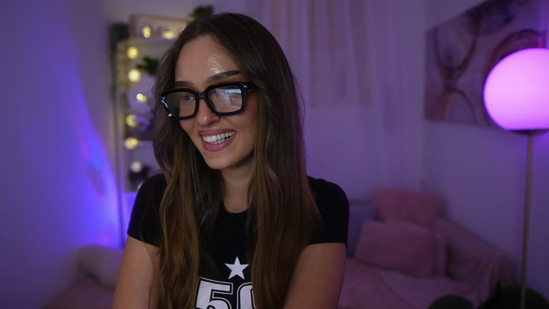 Gallery image thumbnail from Clara_Mia's myfreecams stream on, 12/05/2025, 20:00 image 19 of 20