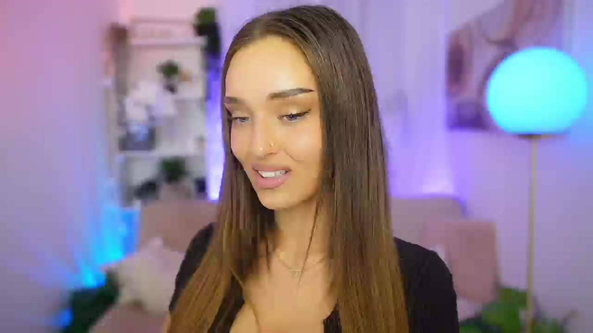Gallery image thumbnail from Clara_Mia's myfreecams stream on, 12/30/2025, 23:48 image 14 of 20
