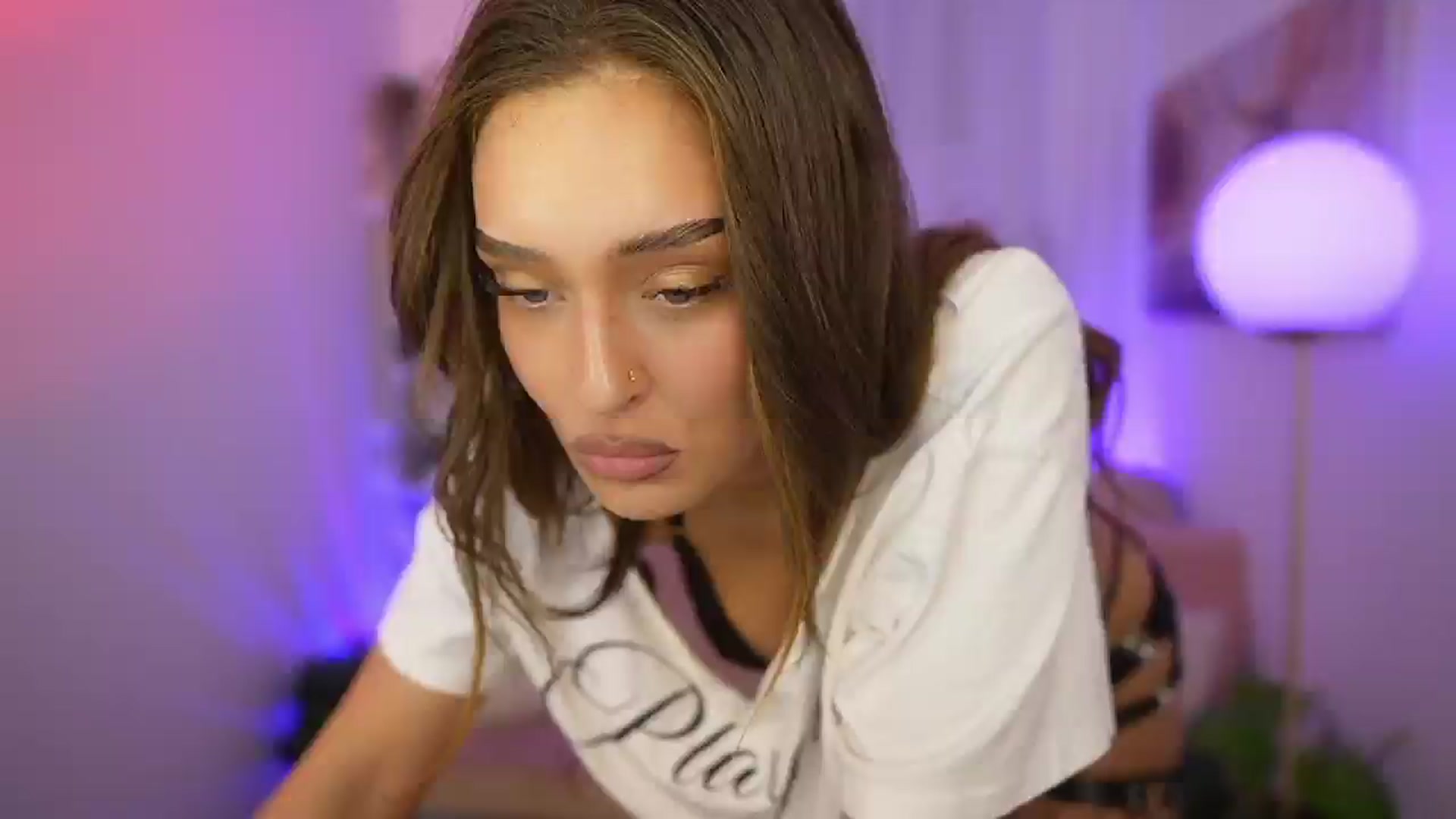 Gallery image thumbnail from Clara_Mia's myfreecams stream on, 01/02/2026, 22:07 image 15 of 20
