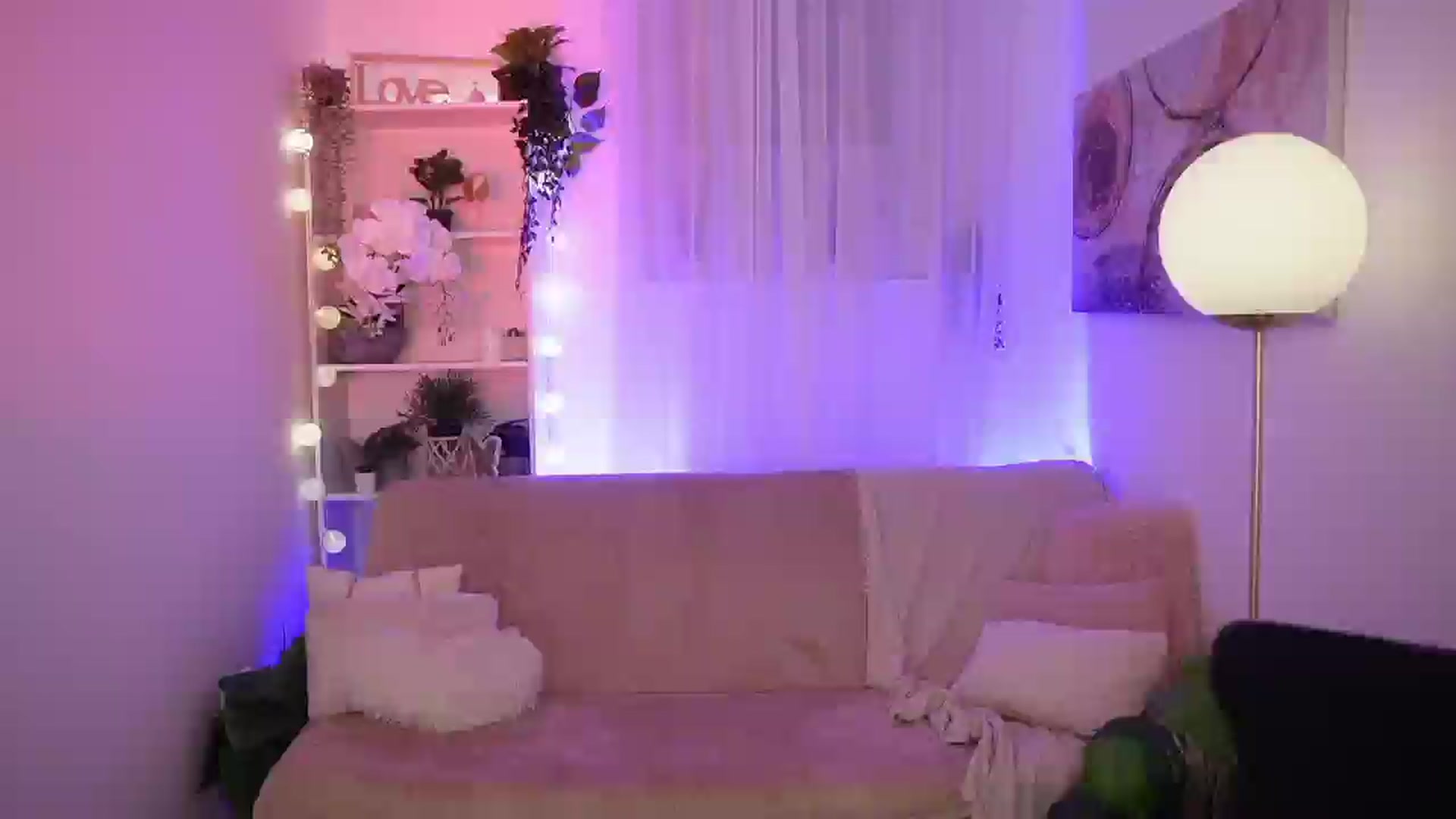 Gallery image thumbnail from Clara_Mia's myfreecams stream on, 01/12/2026, 24:02 image 8 of 20