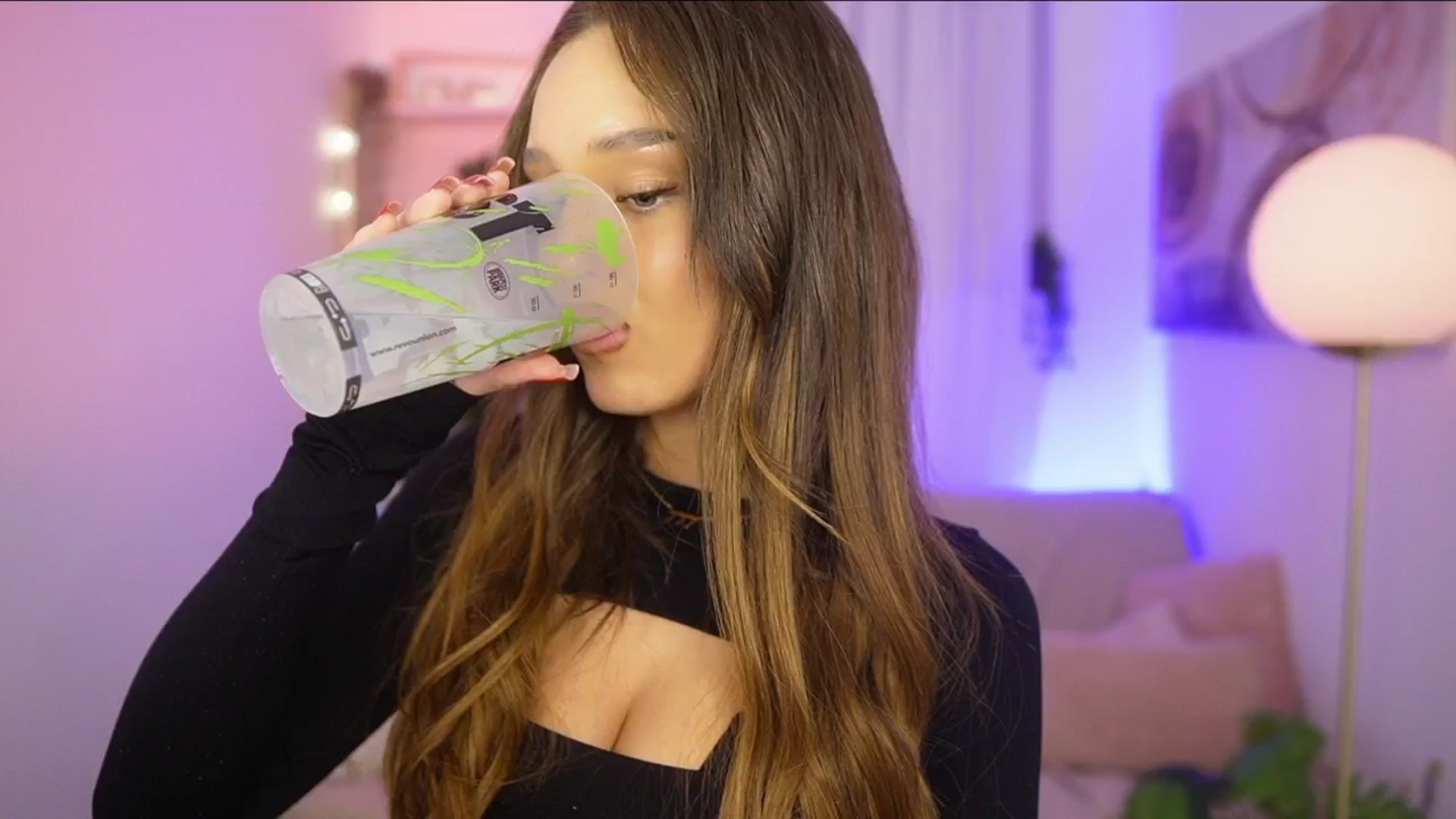 Gallery image thumbnail from Clara_Mia's myfreecams stream on, 01/16/2026, 22:24 image 11 of 20