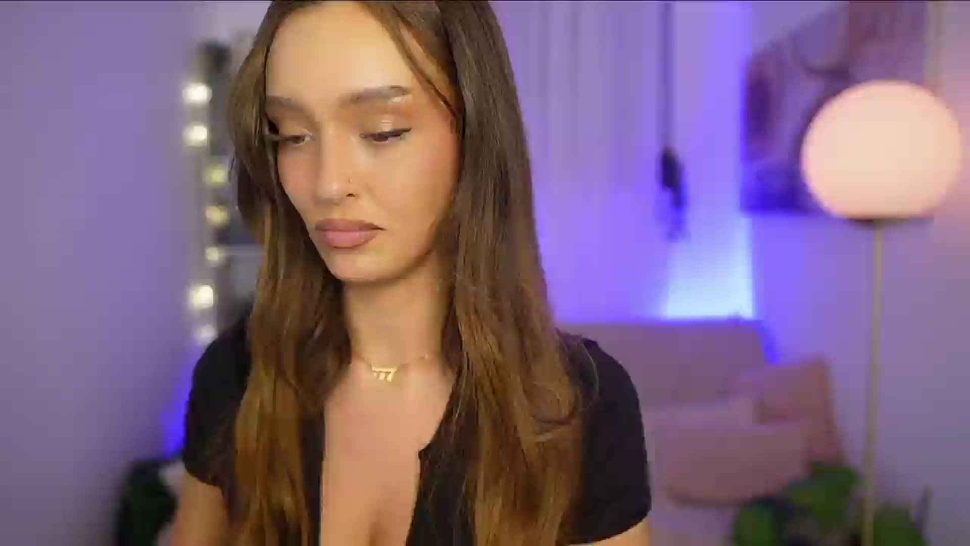 Gallery image thumbnail from Clara_Mia's myfreecams stream on, 01/17/2026, 21:36 image 17 of 20