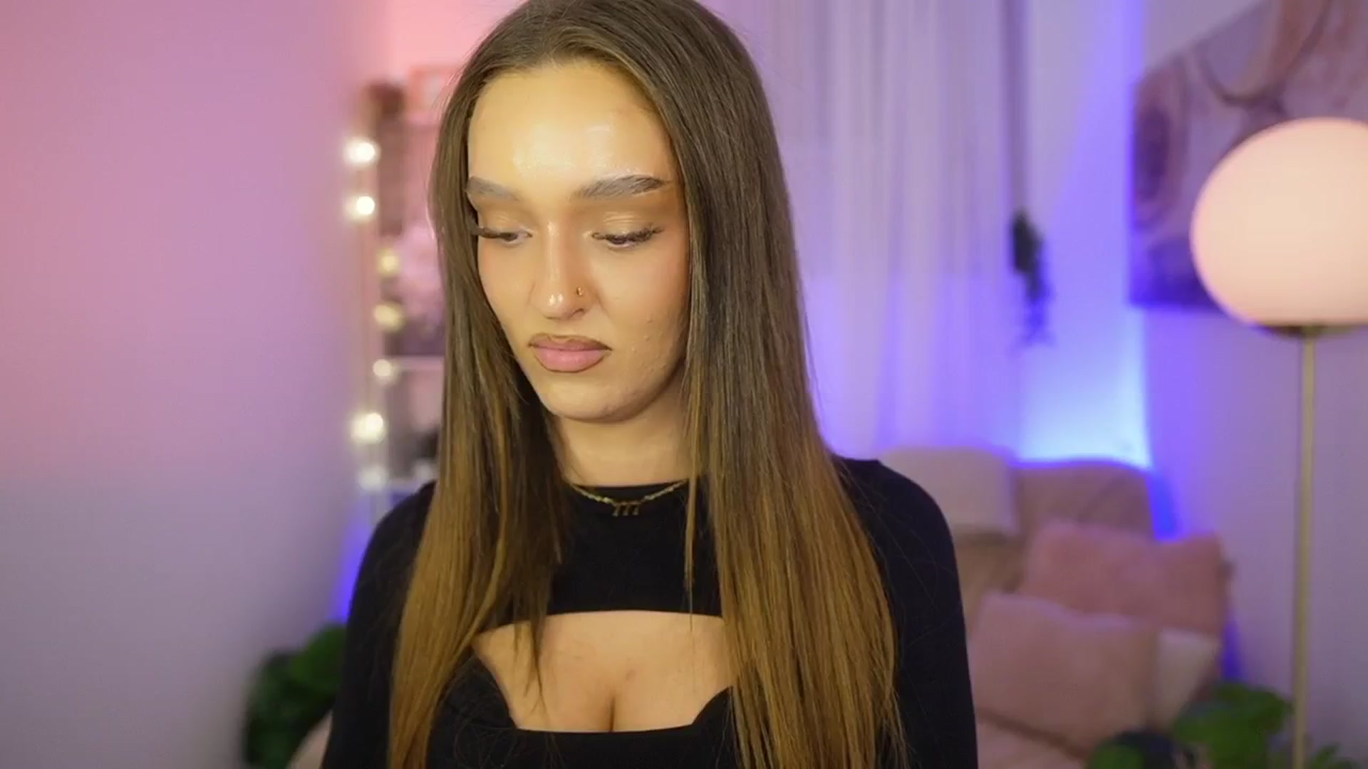 Gallery image thumbnail from Clara_Mia's myfreecams stream on, 01/26/2026, 22:06 image 14 of 20
