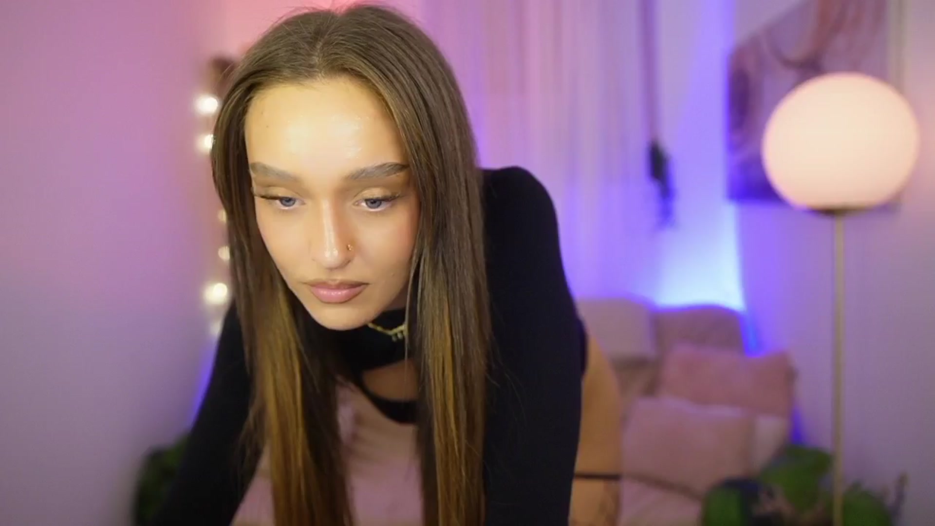 Gallery image thumbnail from Clara_Mia's myfreecams stream on, 01/27/2026, 24:22 image 5 of 20