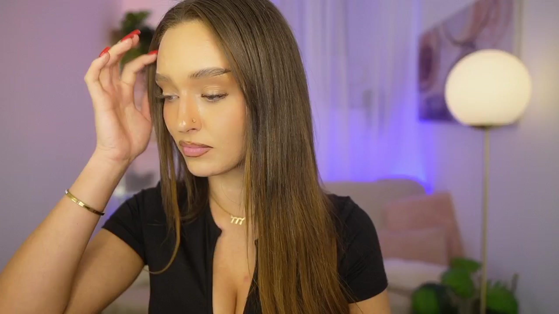 Gallery image thumbnail from Clara_Mia's myfreecams stream on, 01/27/2026, 21:46 image 18 of 20