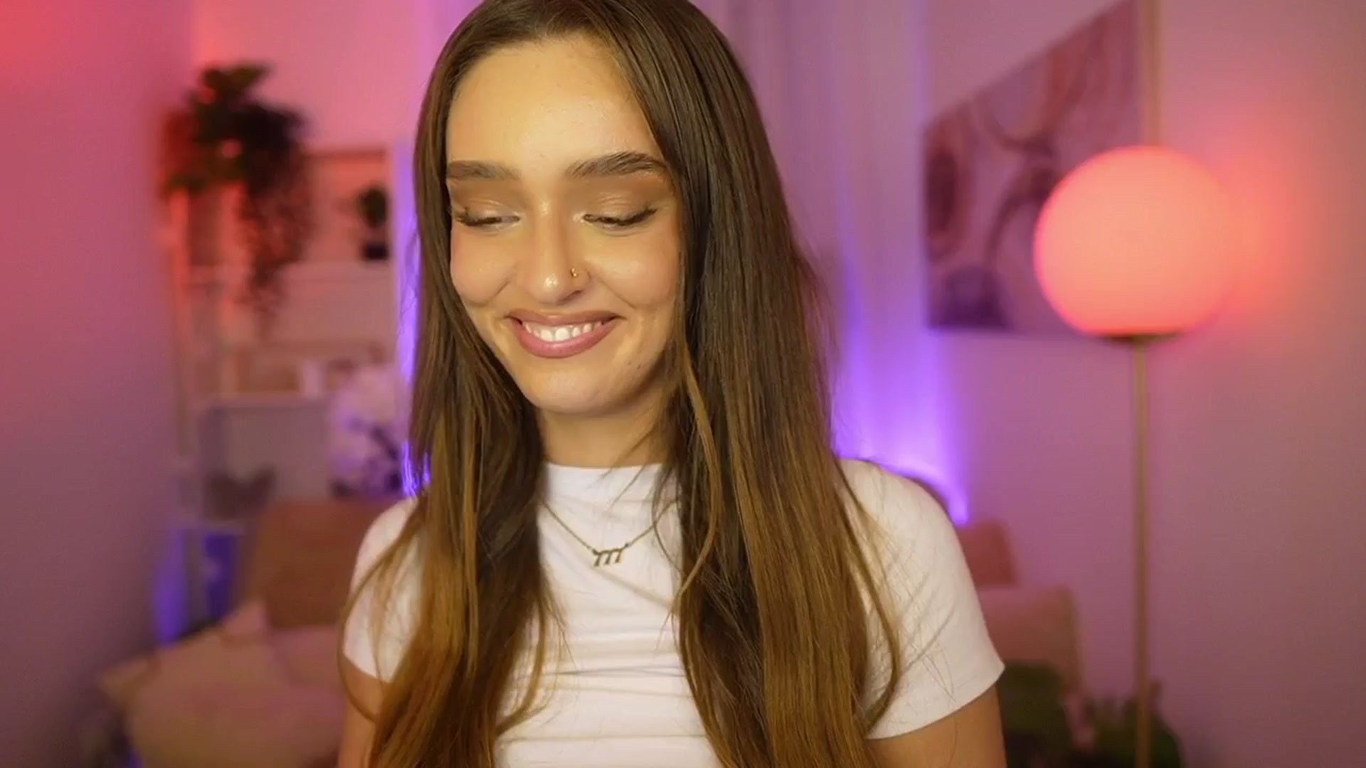 Gallery image thumbnail from Clara_Mia's myfreecams stream on, 02/19/2026, 23:46 image 3 of 20