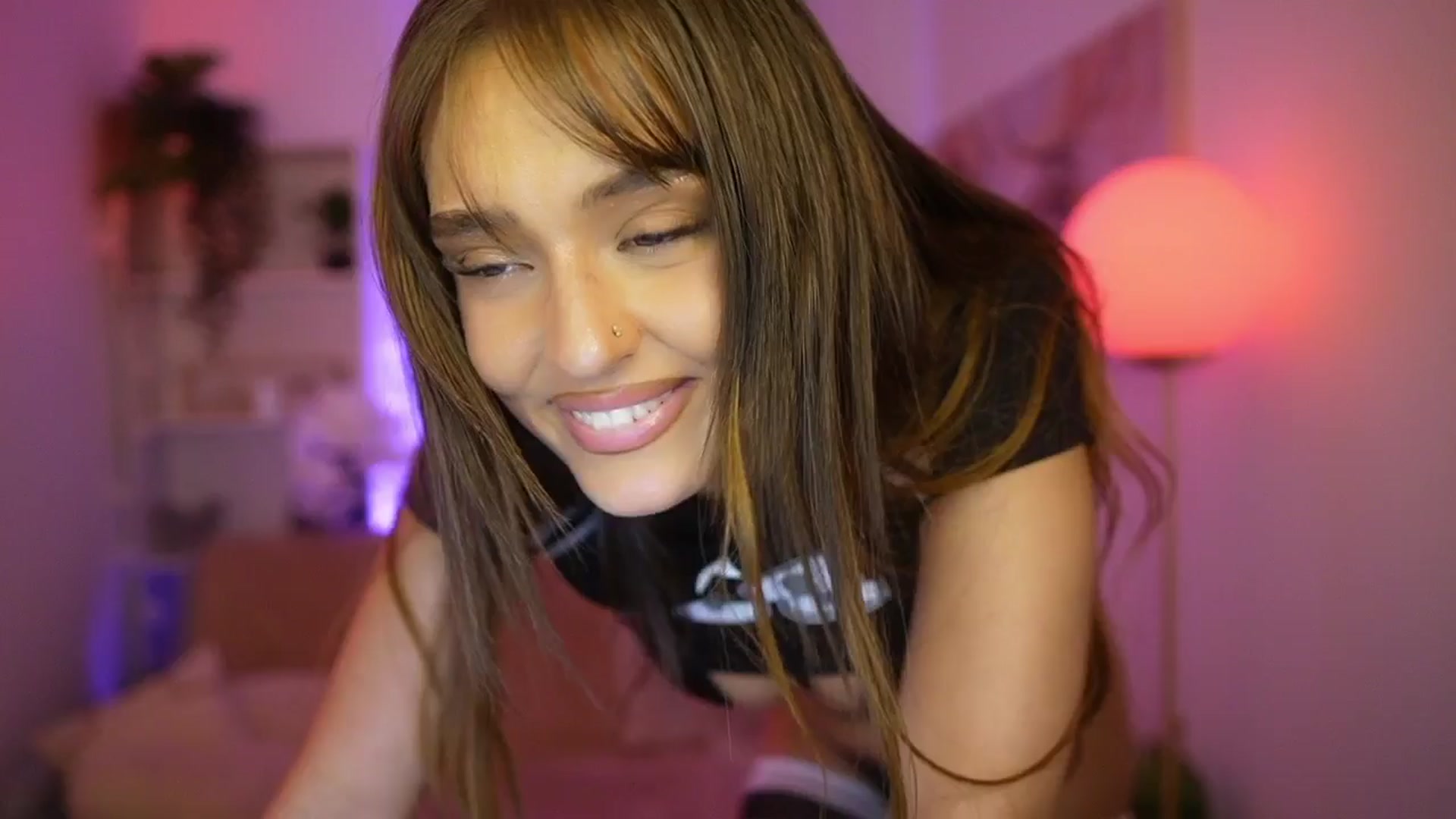 Gallery image thumbnail from Clara_Mia's myfreecams stream on, 02/20/2026, 19:53 image 17 of 20
