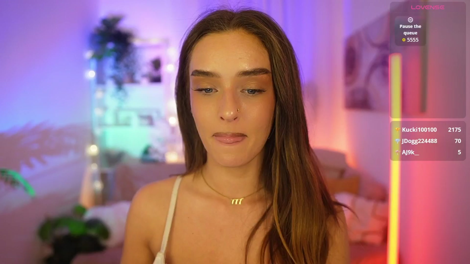 Gallery image thumbnail from Clara_Mia's myfreecams stream on, 03/18/2026, 21:11 image 12 of 20