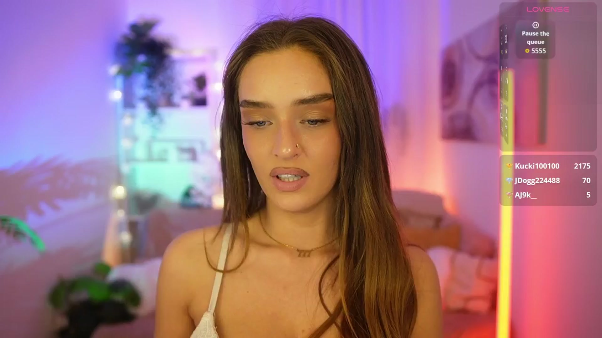 Gallery image thumbnail from Clara_Mia's myfreecams stream on, 03/18/2026, 21:11 image 11 of 20