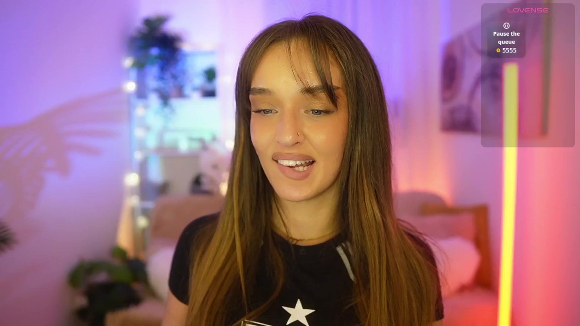 Gallery image thumbnail from Clara_Mia's myfreecams stream on, 03/25/2026, 20:12 image 9 of 20