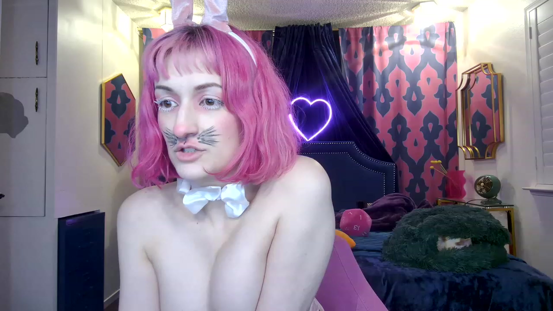 Gallery image thumbnail from ClarissaCreep's myfreecams stream on, 04/09/2023, 08:18 image 20 of 20