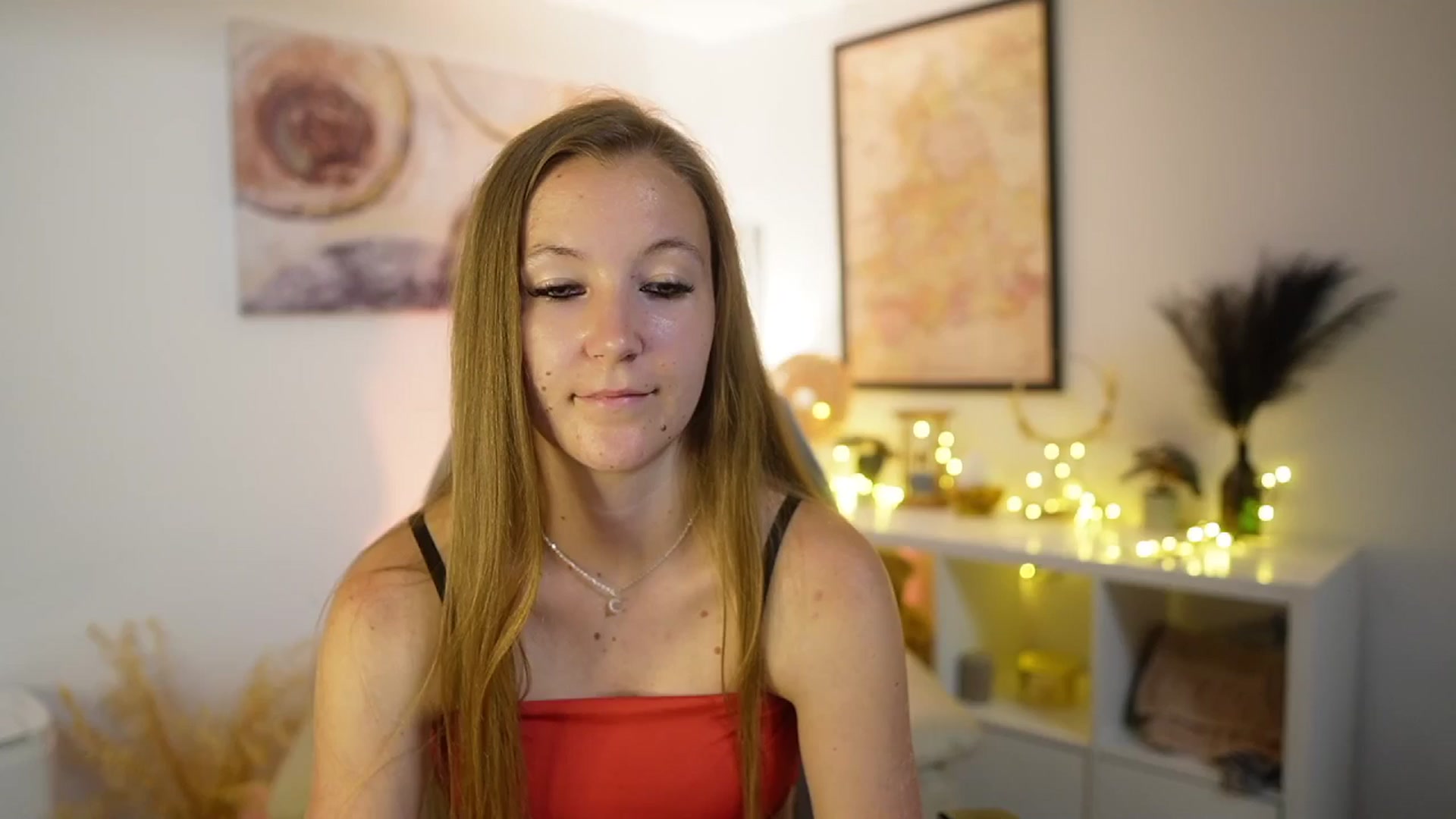 Gallery image thumbnail from Clarra_Sweet's myfreecams stream on, 06/23/2025, 15:09 image 11 of 20