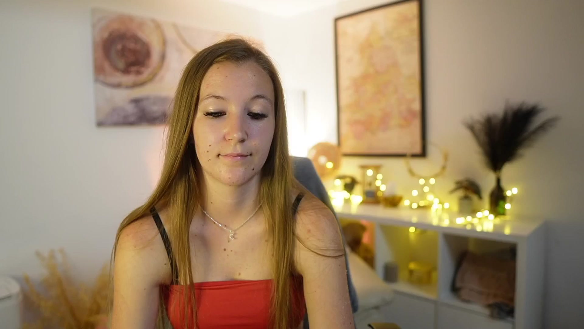 Gallery image thumbnail from Clarra_Sweet's myfreecams stream on, 06/23/2025, 15:09 image 1 of 20