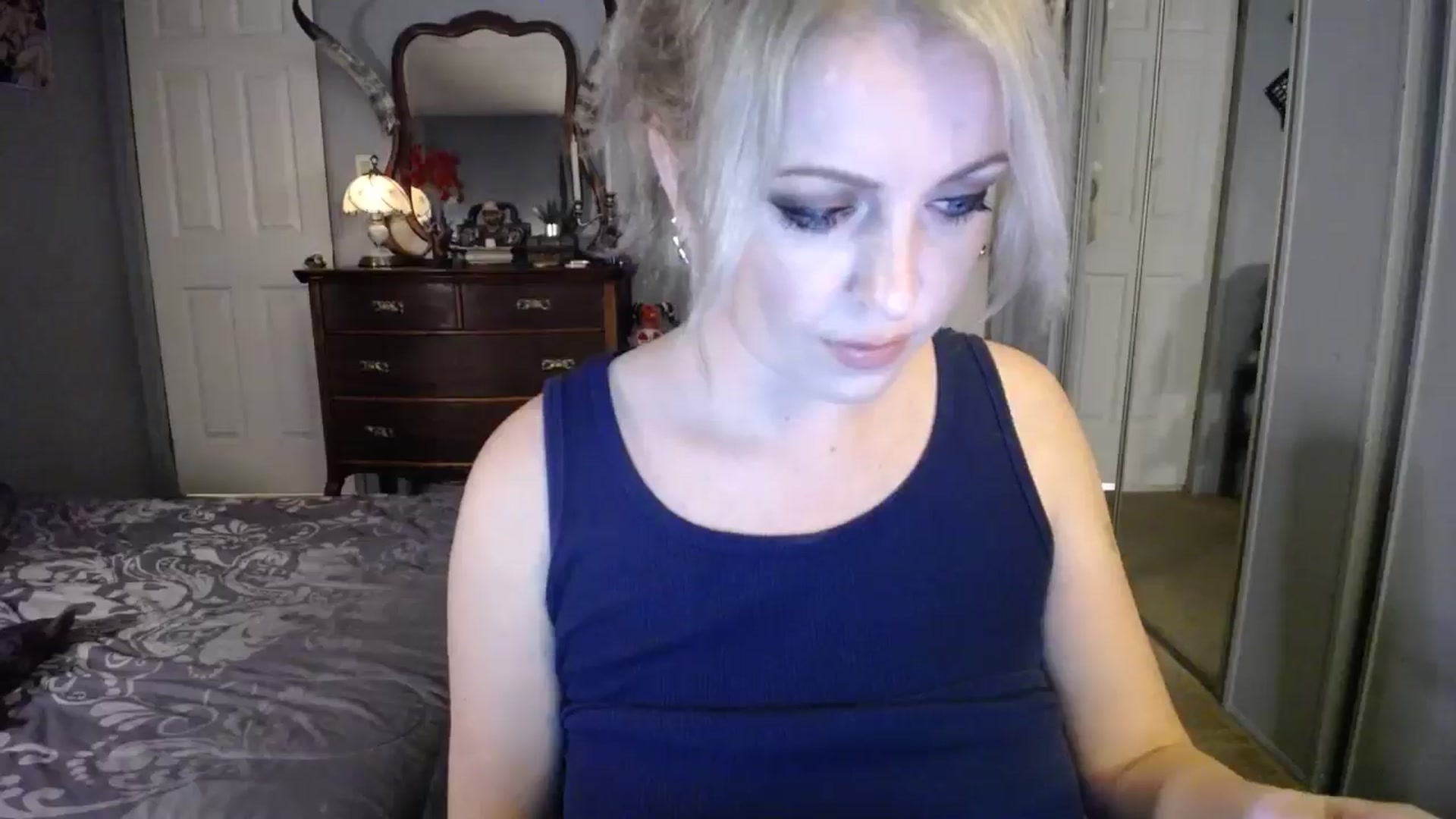 Gallery image thumbnail from Classic_Daisy's myfreecams stream on, 09/21/2024, 22:50 image 14 of 20