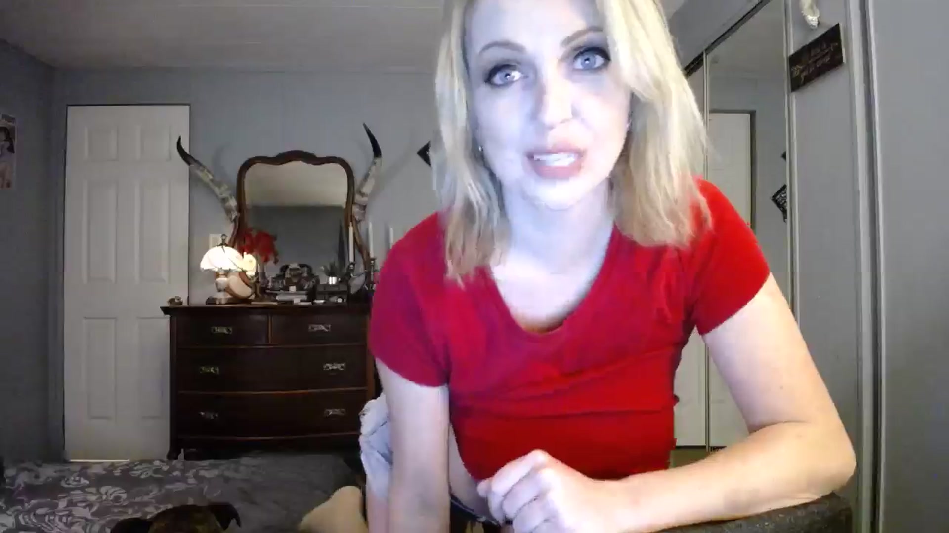 Gallery image thumbnail from Classic_Daisy's myfreecams stream on, 09/30/2024, 02:23 image 14 of 20