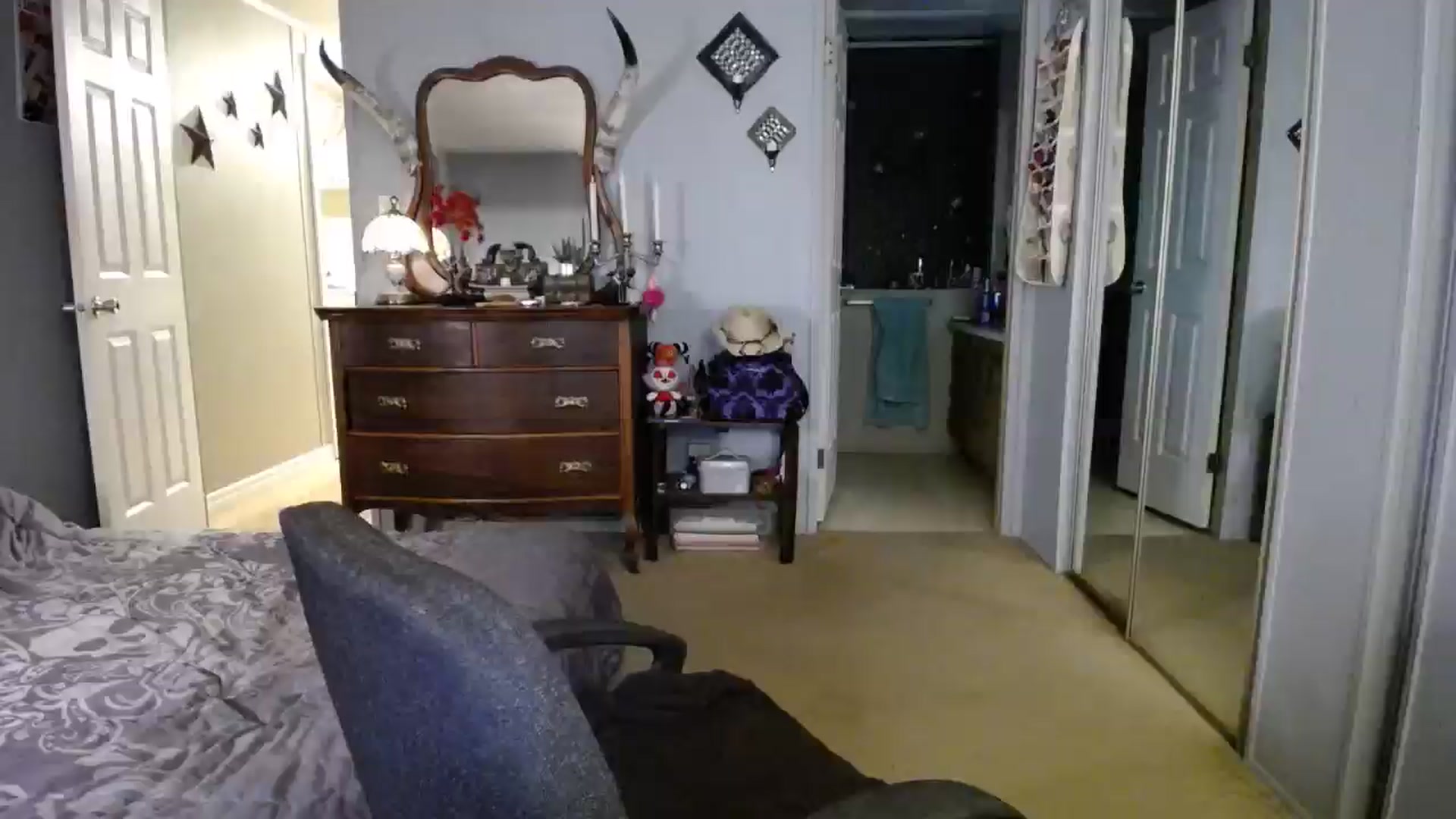 Gallery image thumbnail from Classic_Daisy's myfreecams stream on, 10/06/2024, 24:32 image 3 of 20