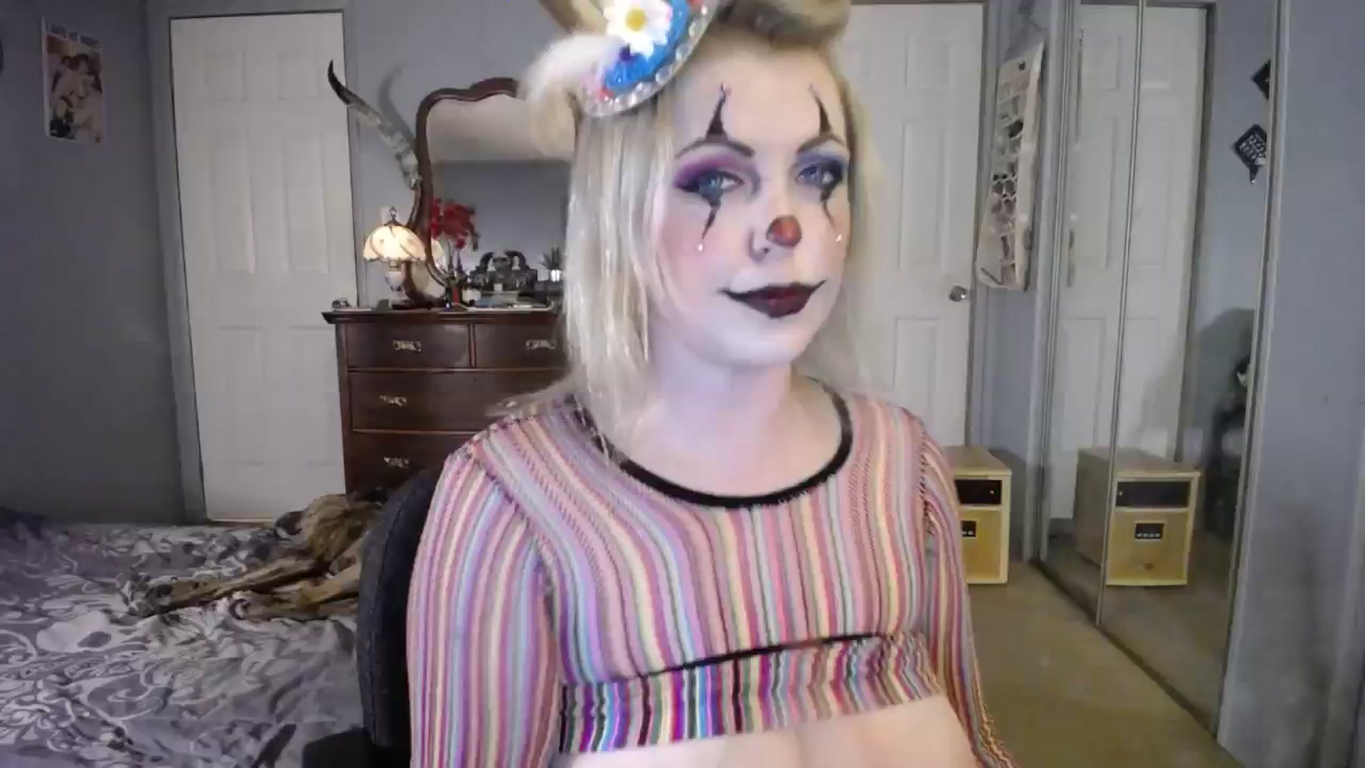 Gallery image thumbnail from Classic_Daisy's myfreecams stream on, 10/31/2024, 22:54 image 1 of 20