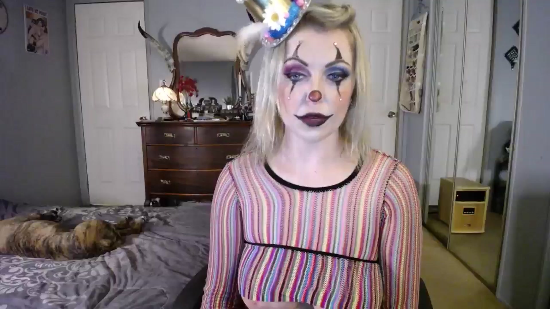 Gallery image thumbnail from Classic_Daisy's myfreecams stream on, 10/31/2024, 22:54 image 12 of 20