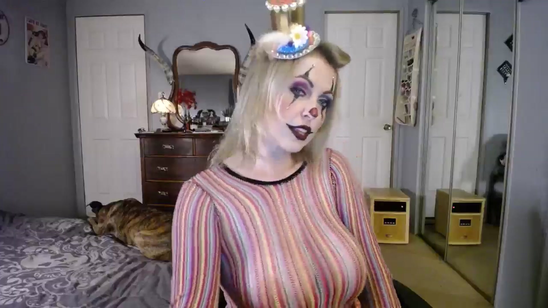 Gallery image thumbnail from Classic_Daisy's myfreecams stream on, 10/31/2024, 22:54 image 18 of 20