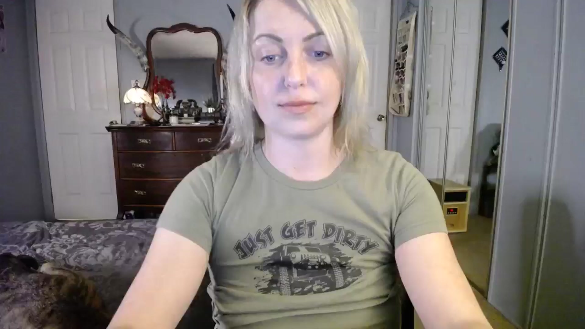 Gallery image thumbnail from Classic_Daisy's myfreecams stream on, 11/01/2024, 23:23 image 8 of 20