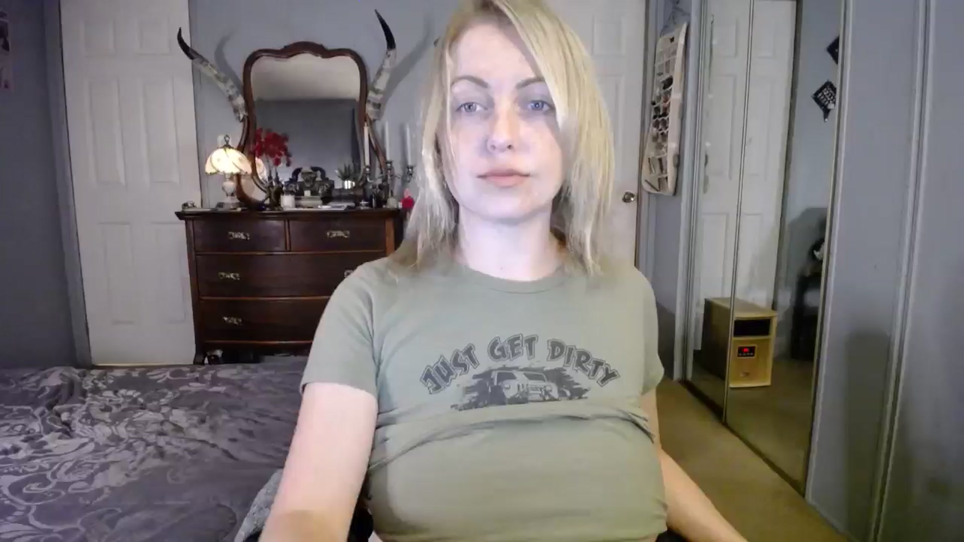 Gallery image thumbnail from Classic_Daisy's myfreecams stream on, 11/01/2024, 23:23 image 1 of 20