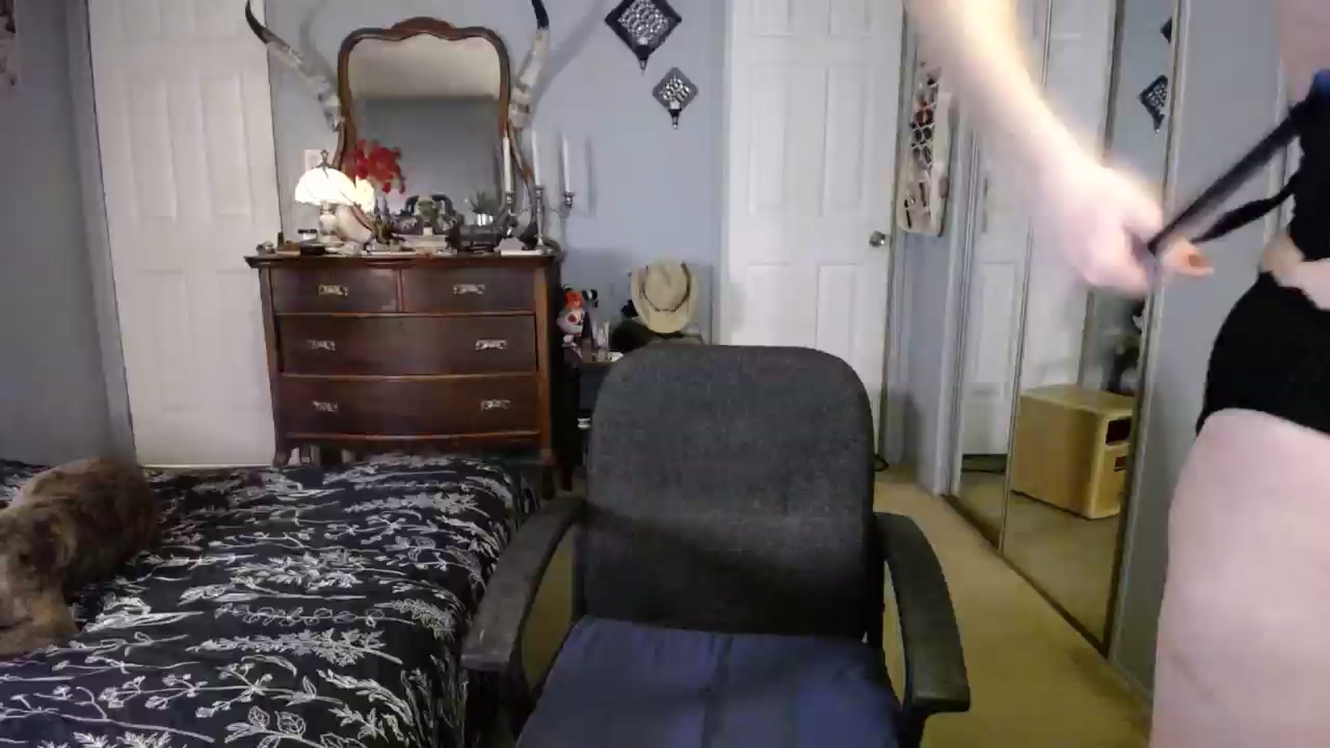 Gallery image thumbnail from Classic_Daisy's myfreecams stream on, 12/20/2024, 23:50 image 1 of 20