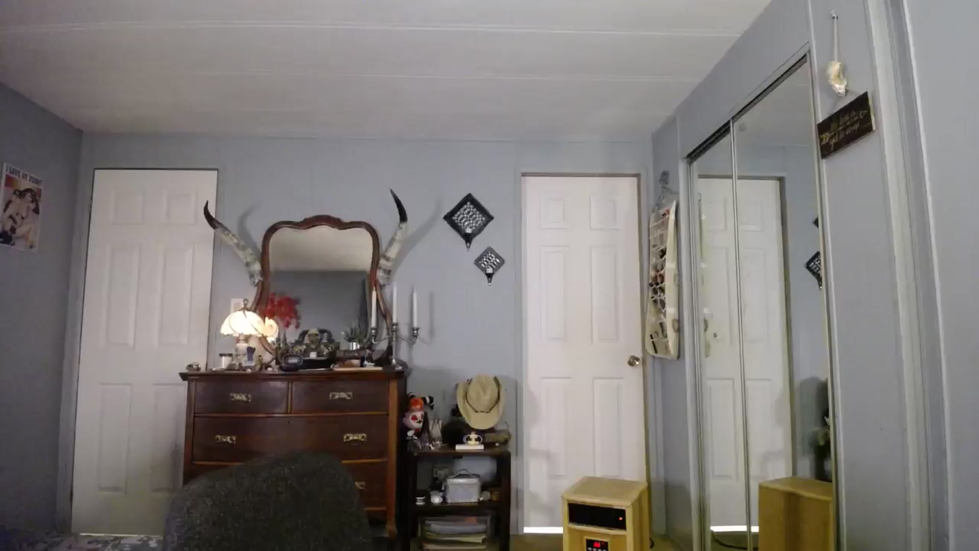 Gallery image thumbnail from Classic_Daisy's myfreecams stream on, 12/26/2024, 24:46 image 6 of 20