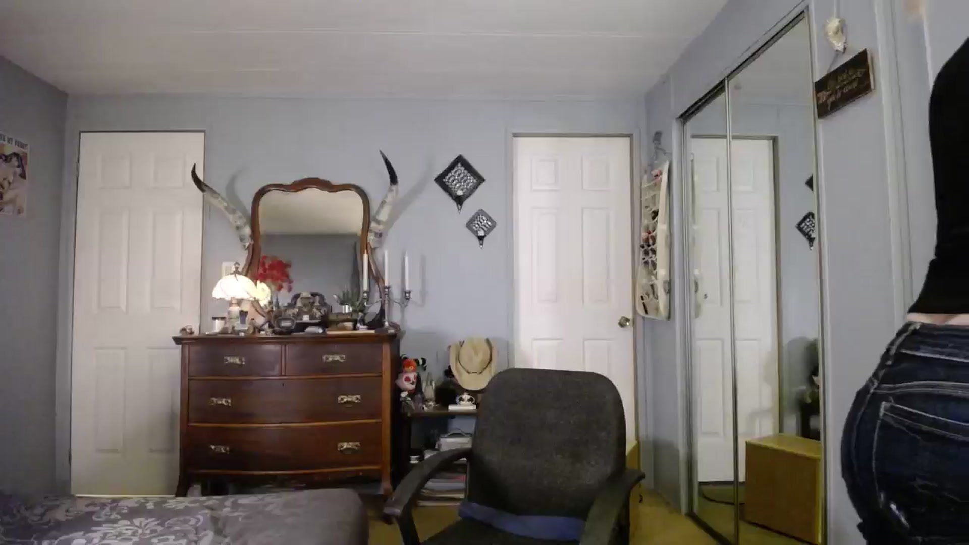Gallery image thumbnail from Classic_Daisy's myfreecams stream on, 12/26/2024, 01:35 image 3 of 20