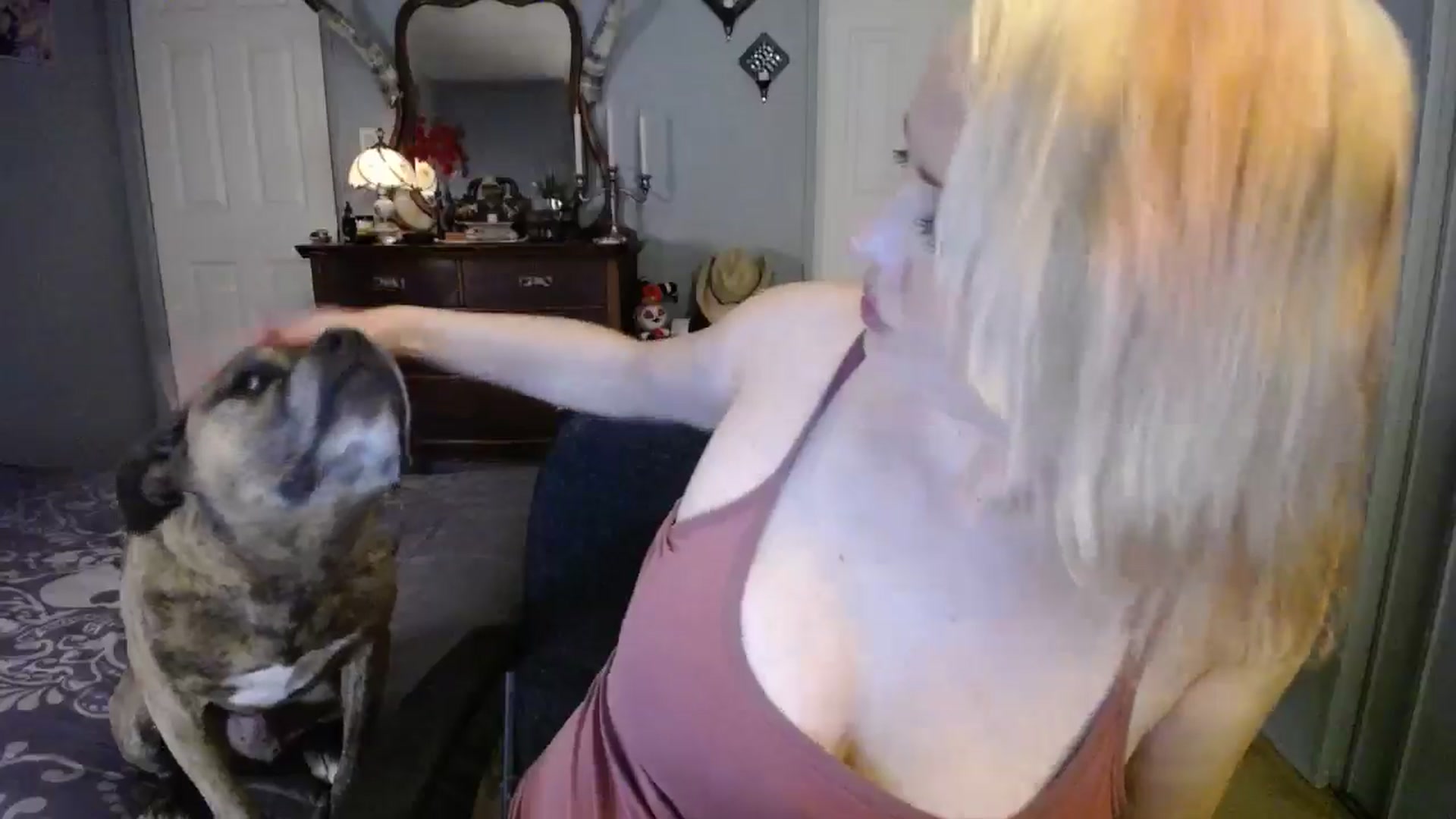 Gallery image thumbnail from Classic_Daisy's myfreecams stream on, 12/31/2024, 02:37 image 8 of 20